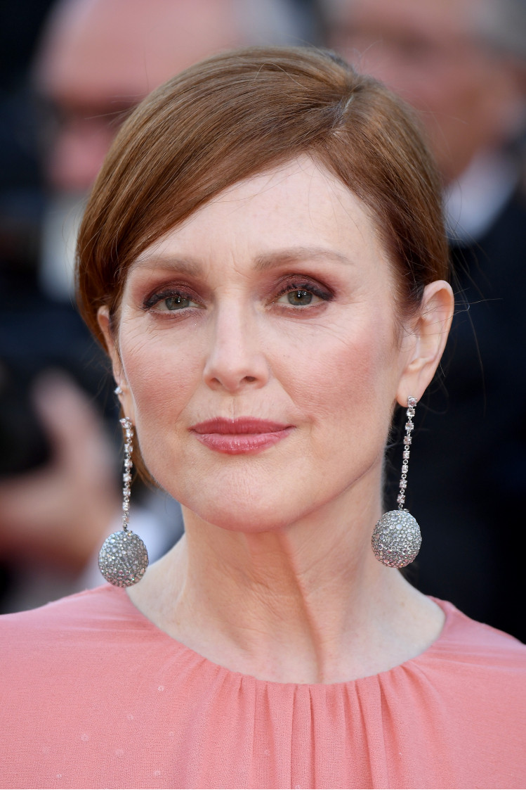 Джулианна Мур