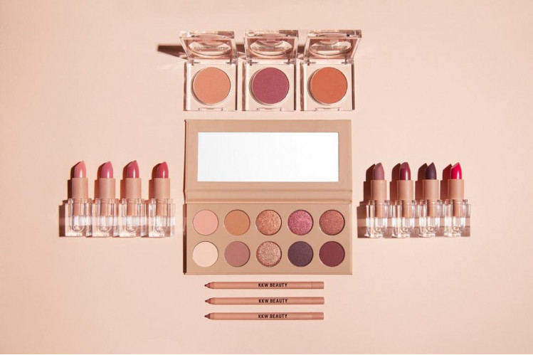 Фото: Instagram @kkwbeauty