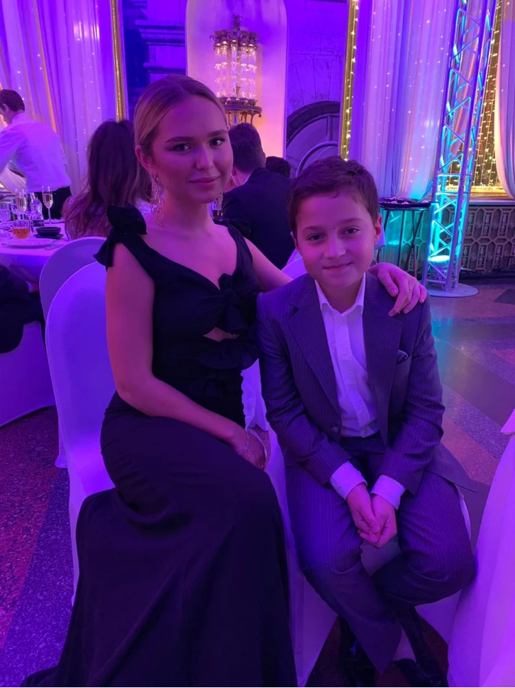 Стефания Маликова и Роман Манасир. Фото: Super