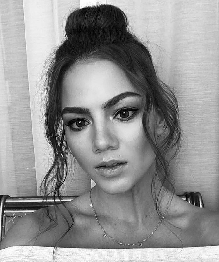 Фото: Instagram @polinaglen