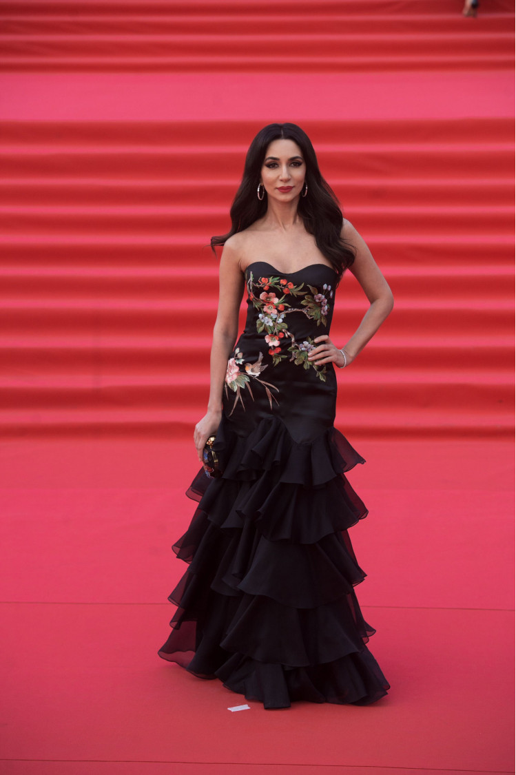 Певица Зара