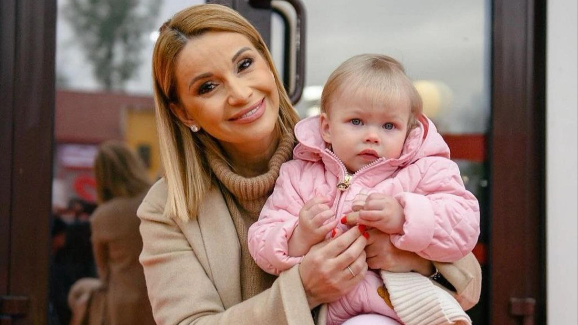 Ольга Орлова с дочерью Аней. Фото: телеграм @olgaorlova