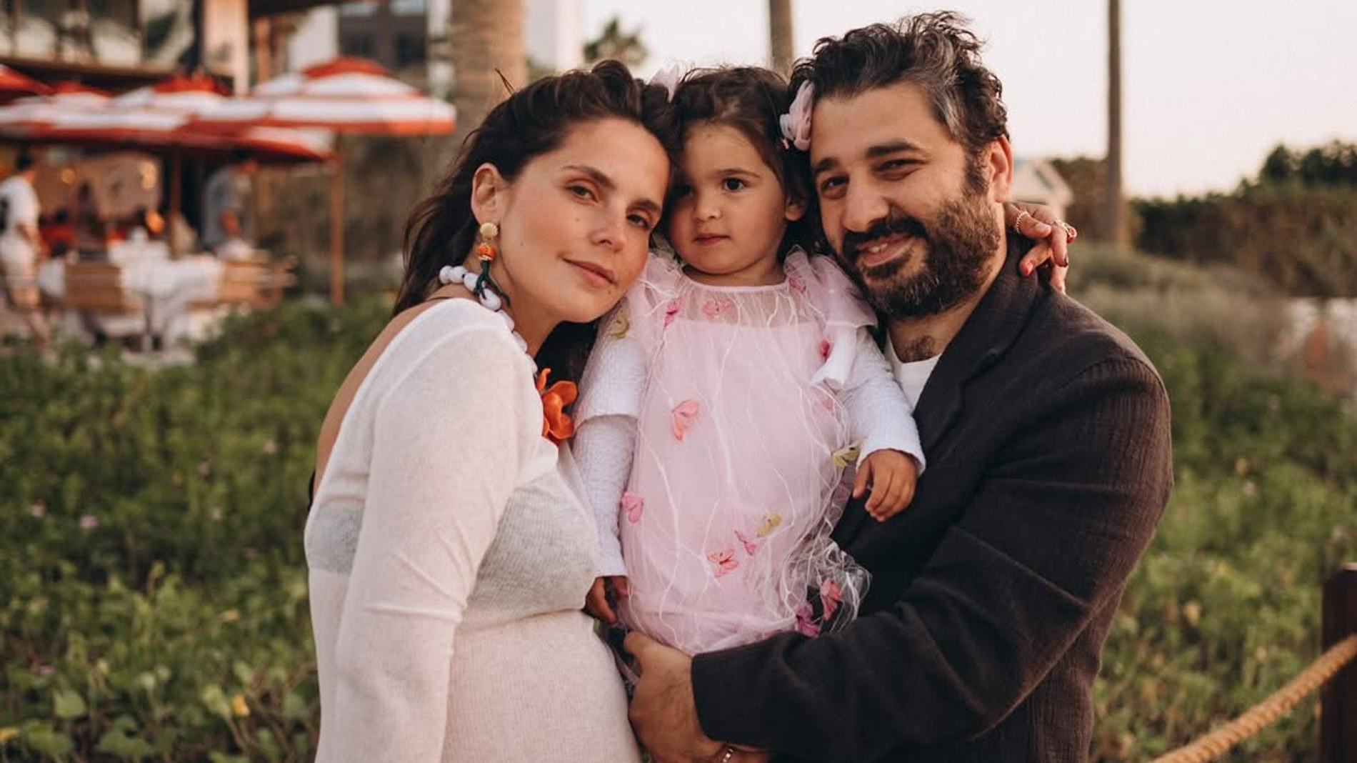 Лиза Моряк и Сарик Андреасян со старшей дочерью Элизабет. Фото: Инстаграм* @sarik_andreasyan