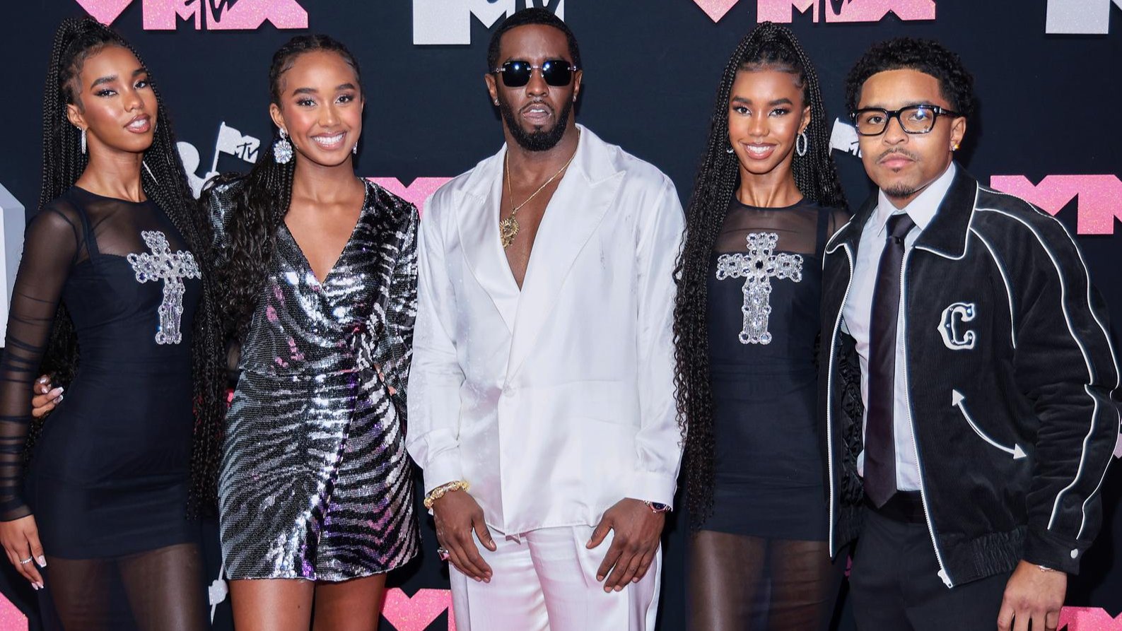 P. Diddy с дочерьми и сыном. Фото: Getty Images