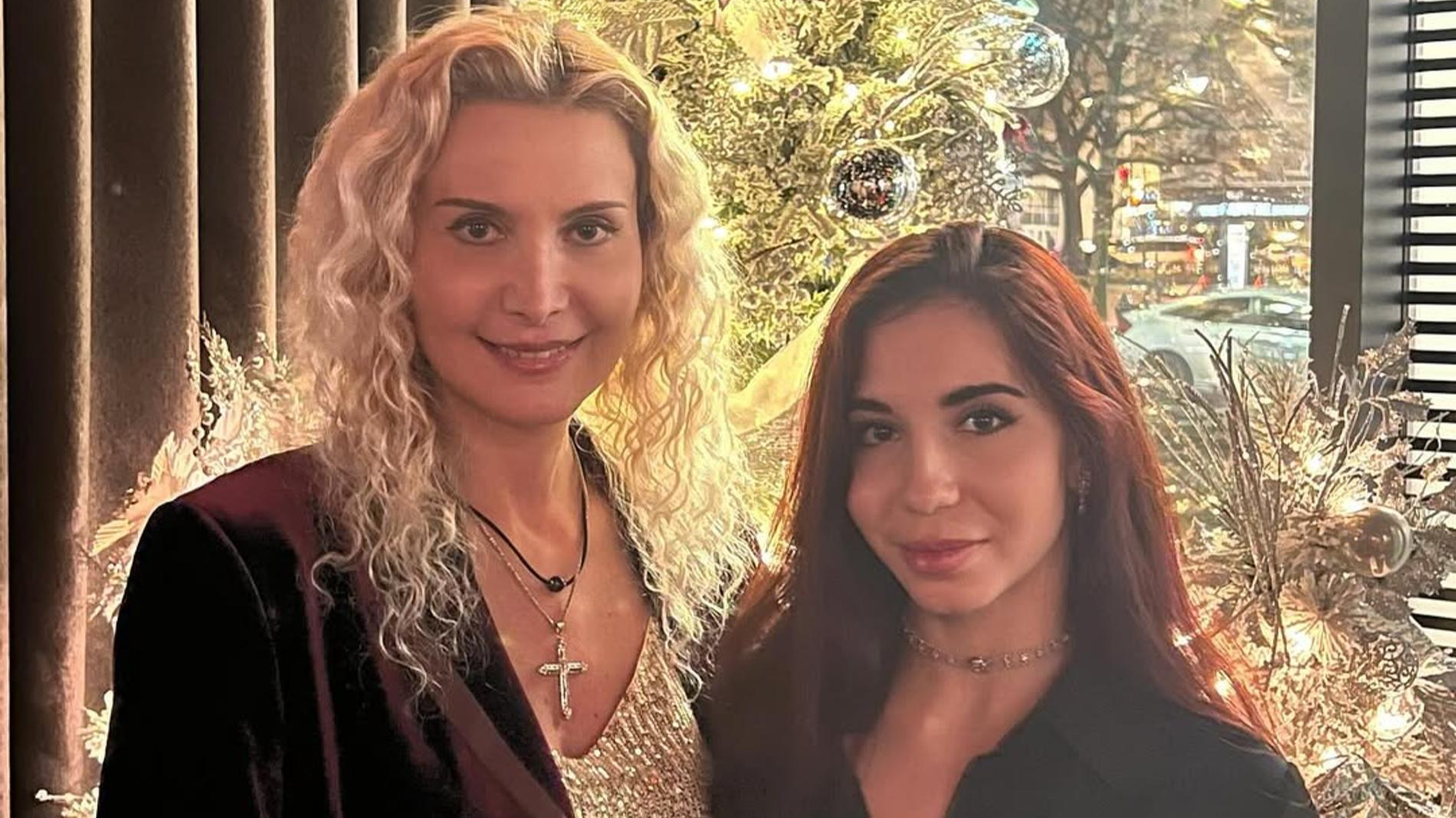 Этери Тутберидзе с дочерью. Фото: Инстаграм (запрещён в РФ) @tutberidze.eteri