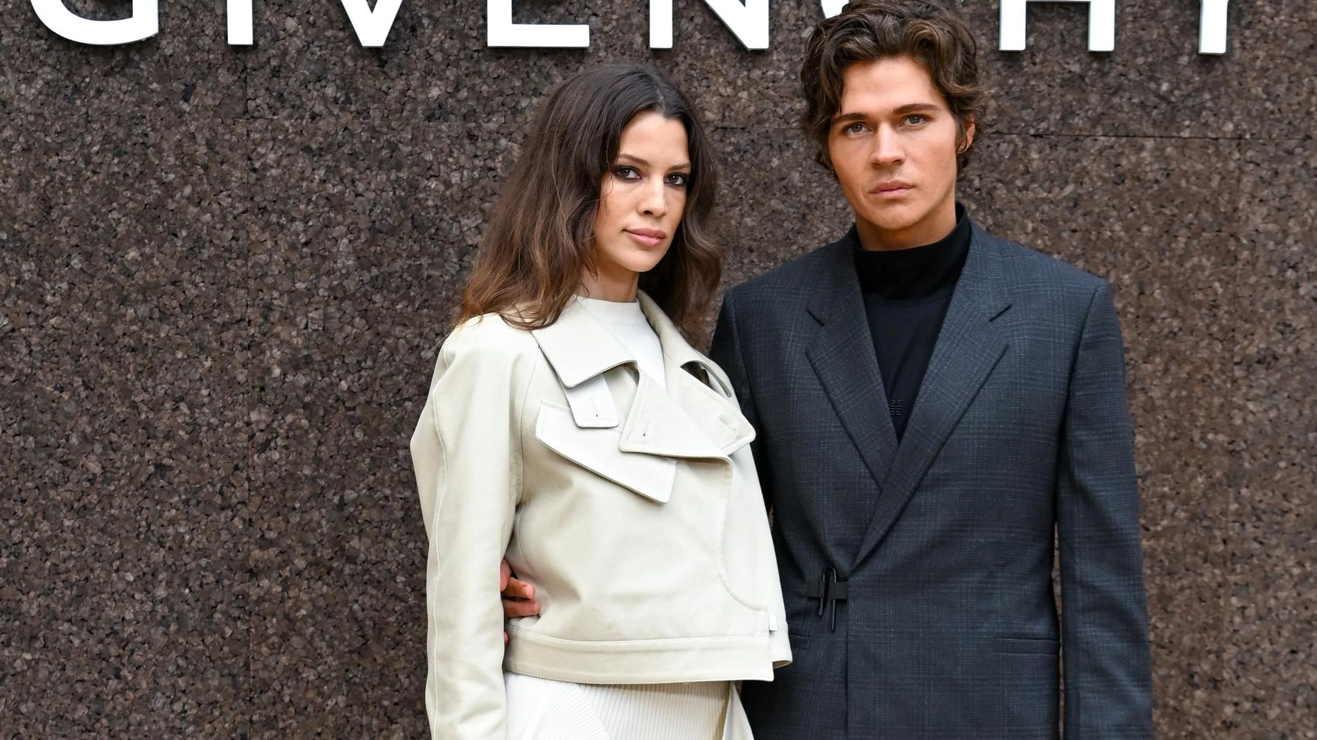 Кения Кински-Джонс и Уилл Пельтц. Фото: Getty Images