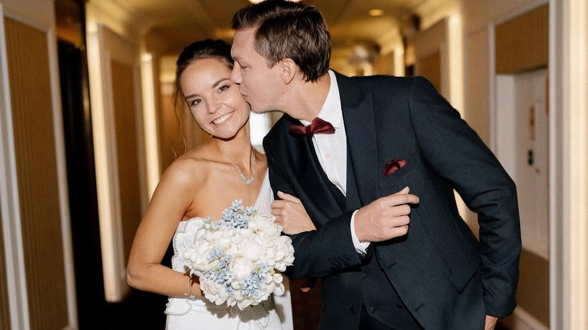 Дина Аверина и Дмитрий Соловьёв. Фото: Инстаграм (запрещён в РФ) @dinaverina98