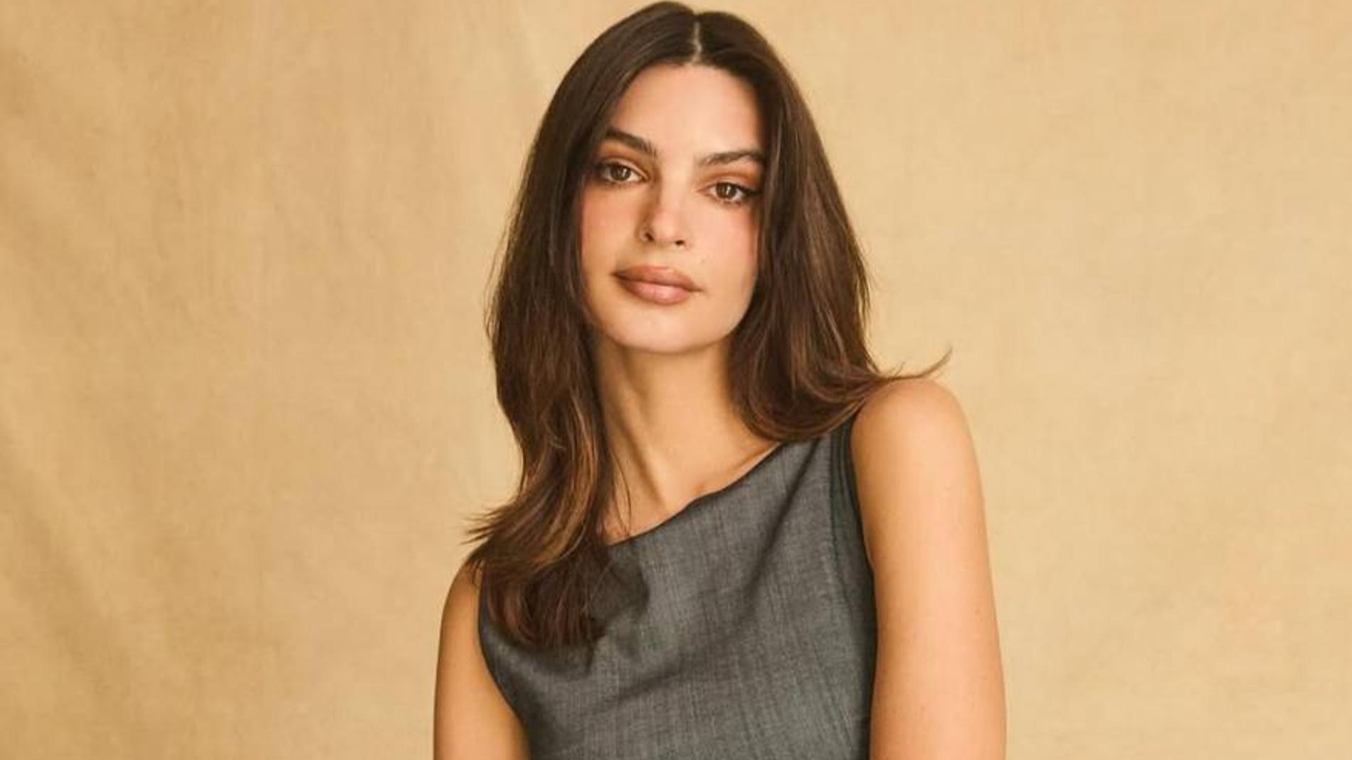 Эмили Ратаковски. Фото: Instagram (запрещён в РФ) @emrata