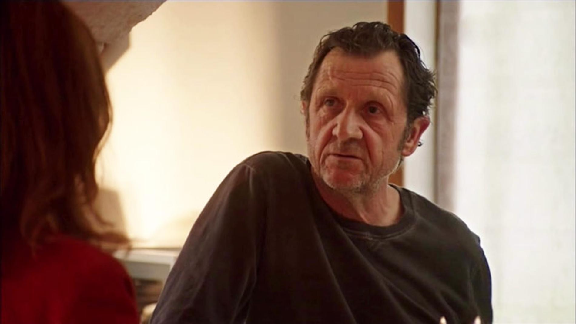 Жан-Поль Дюбуа. Кадр из фильма «Убийства в ...»