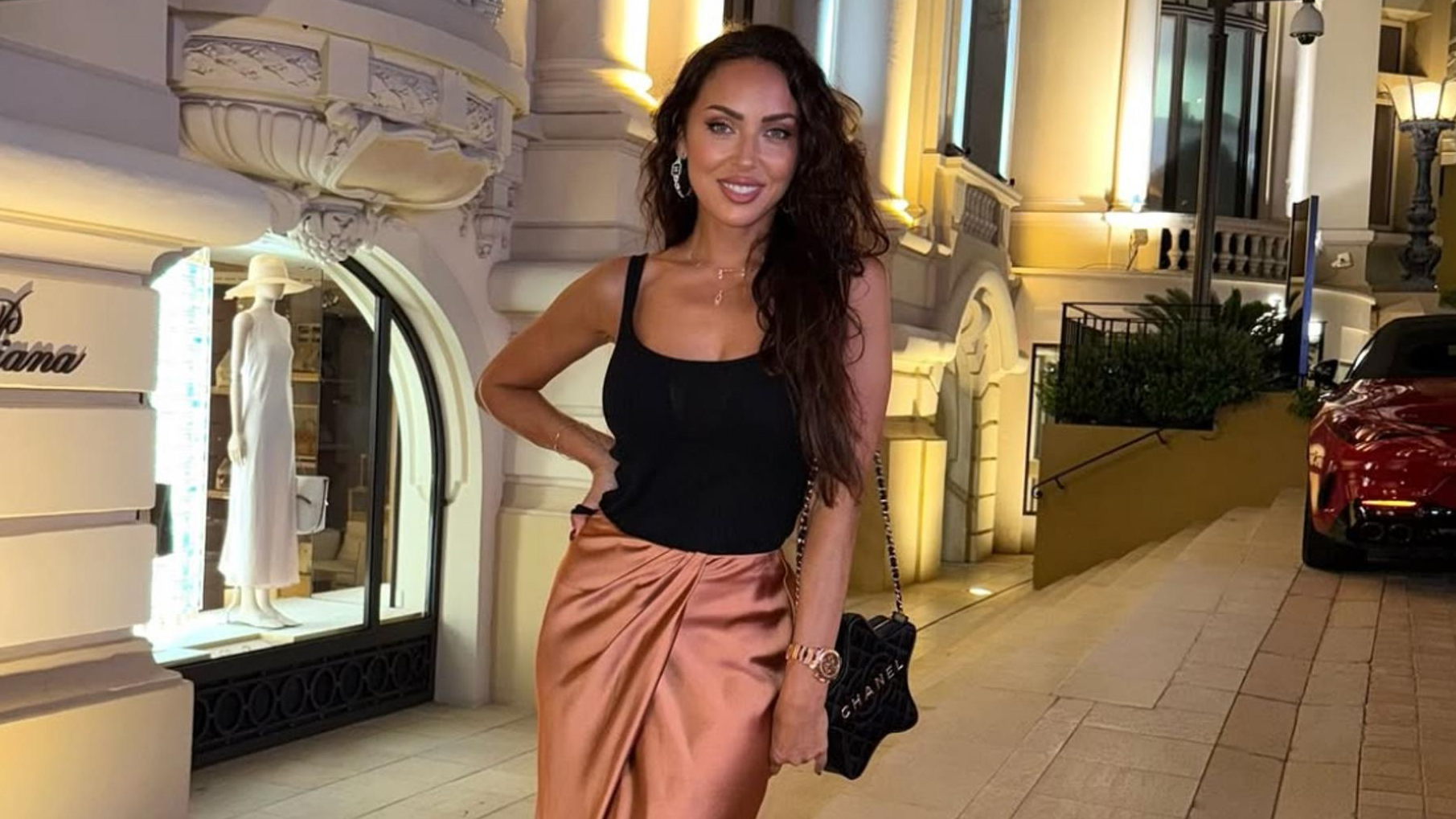 Алсу. Фото: Instagram (Запрещён в РФ) @alsou_a