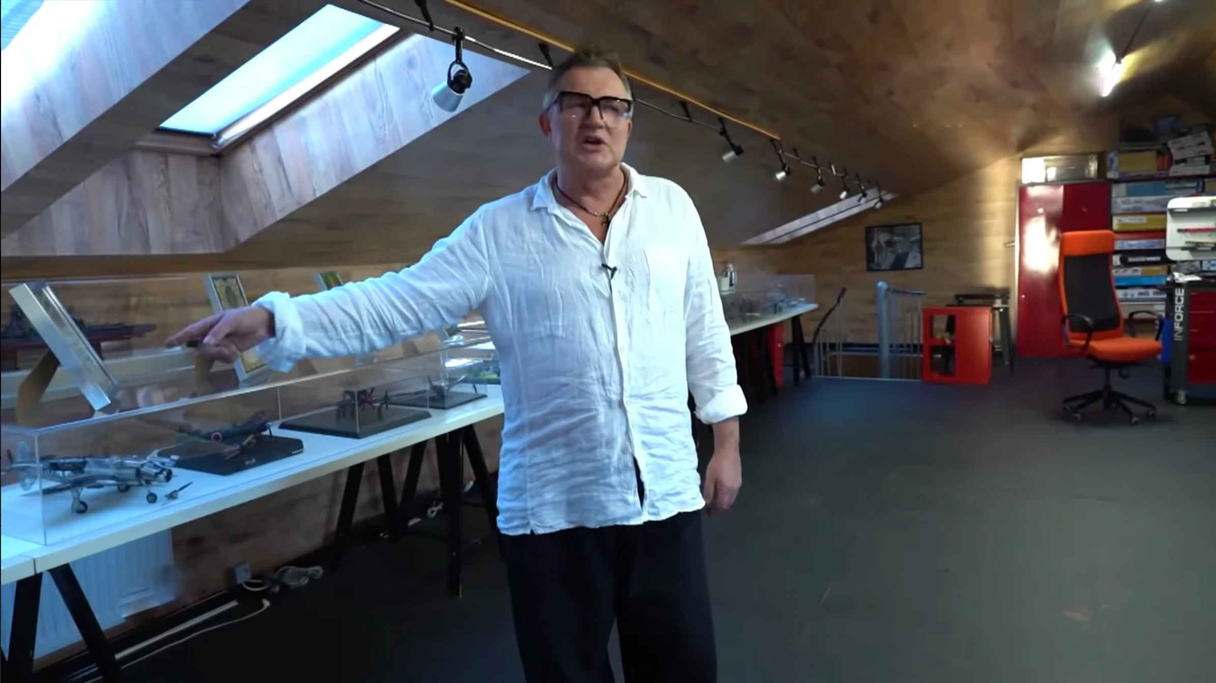 Комната для досуга в доме Дибровых. Фото: НТВ