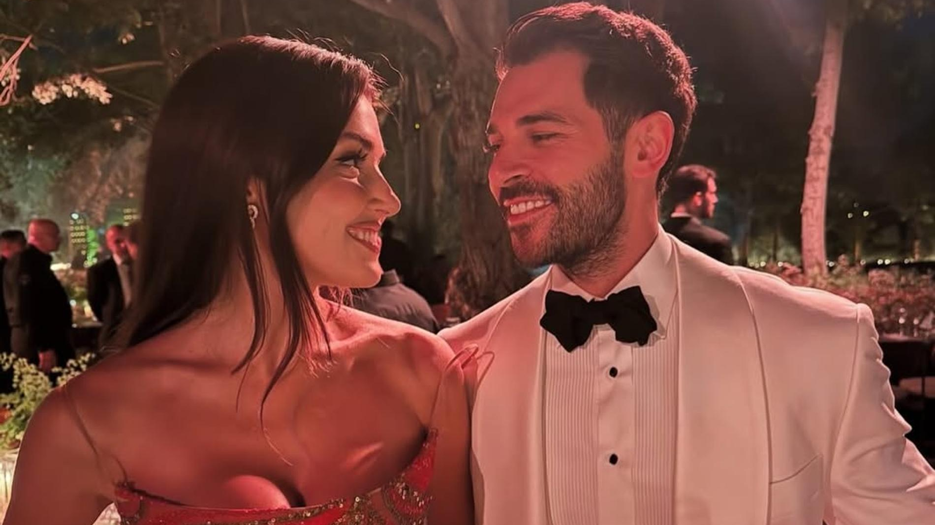 Ханде Эрчел и Хакан Сабанджи. Фото: соцсети