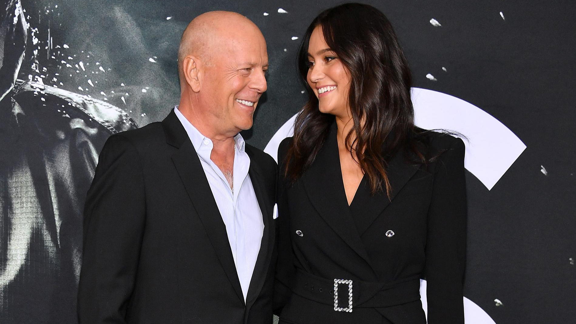 Брюс Уиллис с женой Эммой Хеминг. Фото: gettyimages.com