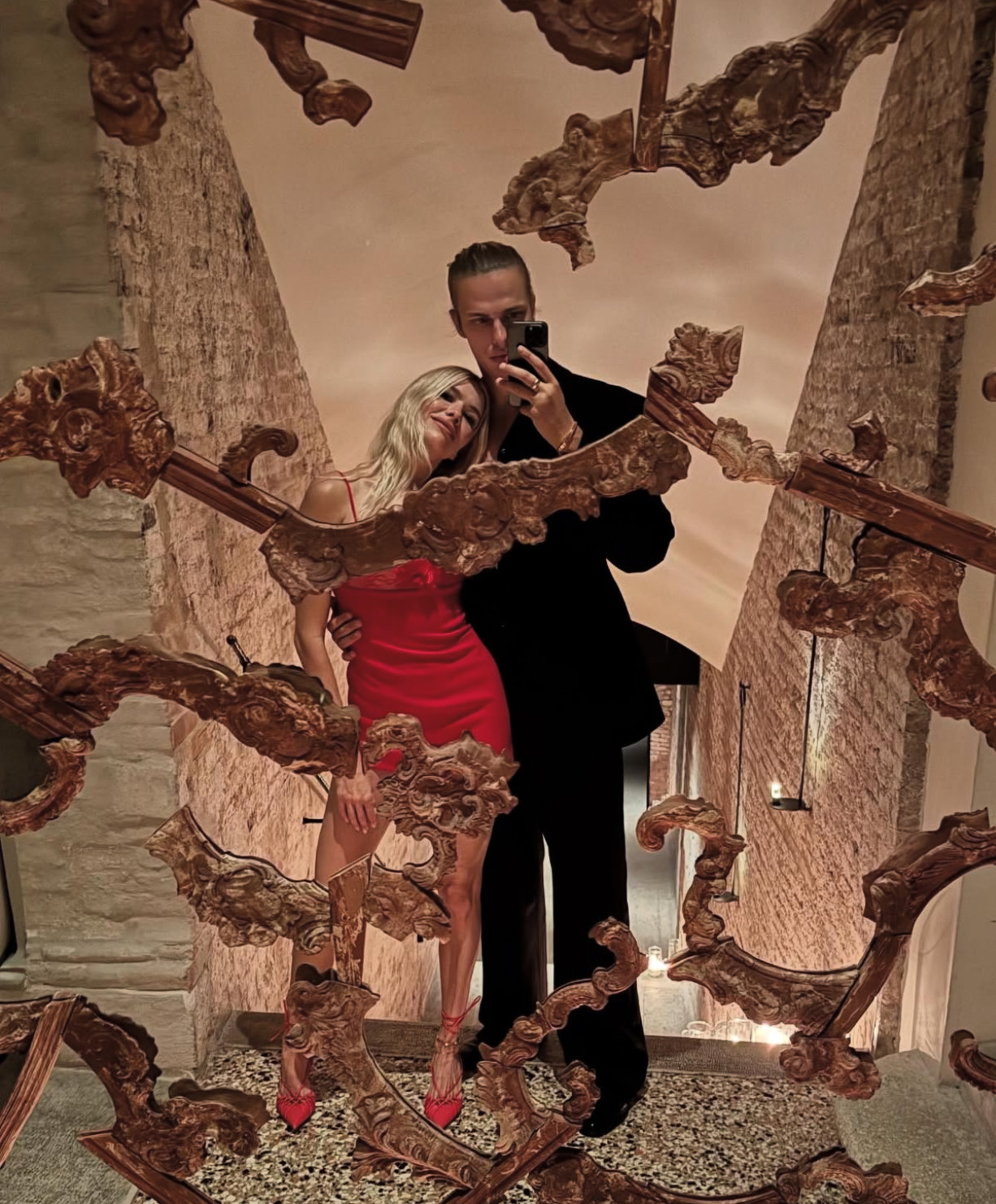 Елена Перминова и Тарас Романов. Фото: Instagram (Запрещён в РФ) @lenaperminova