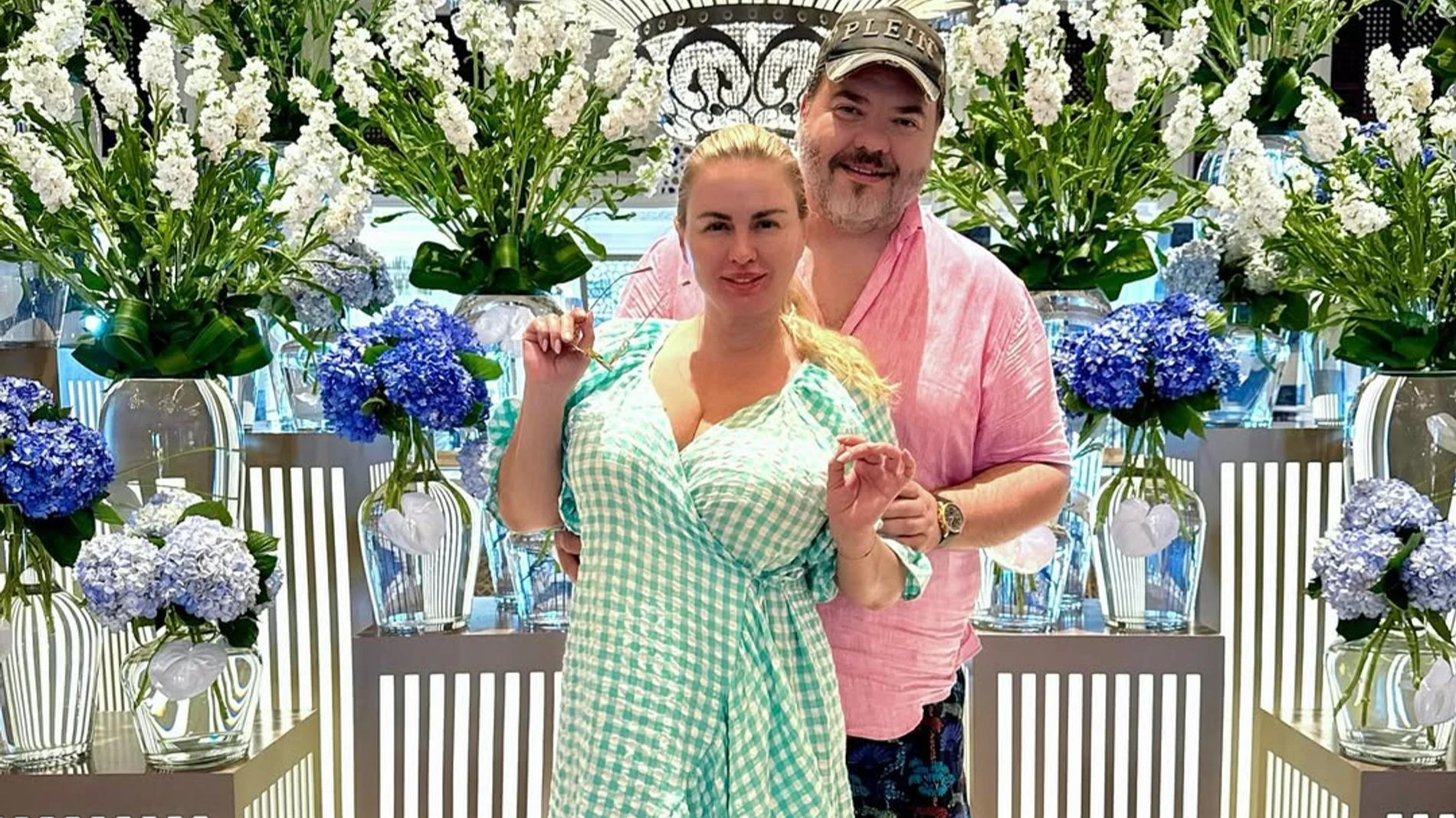 Анна Семенович и Денис Шреер. Фото: Инстаграм (запрещён в РФ) @ann_semenovich