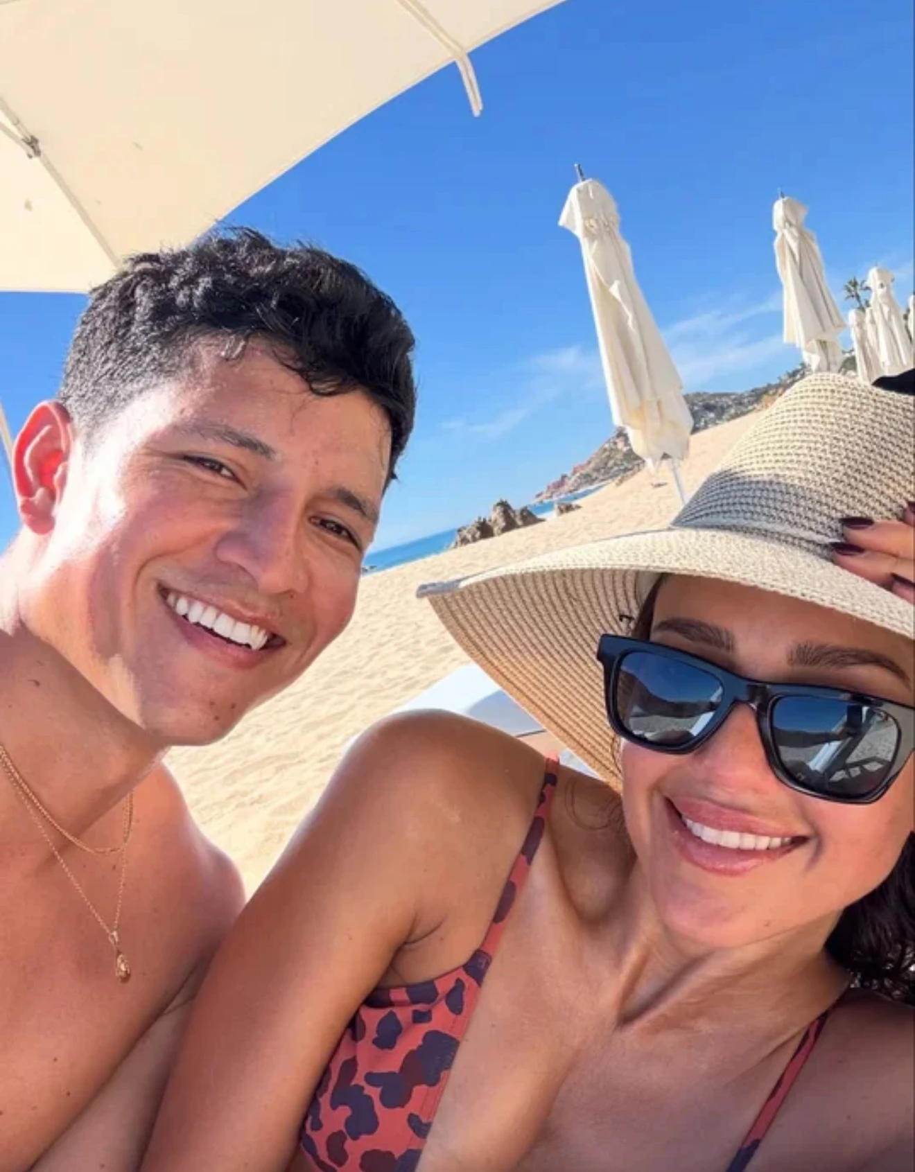 Джессика Альба и Дэнни Рамирес. Фото: Соцсети Дэнни Рамиреса