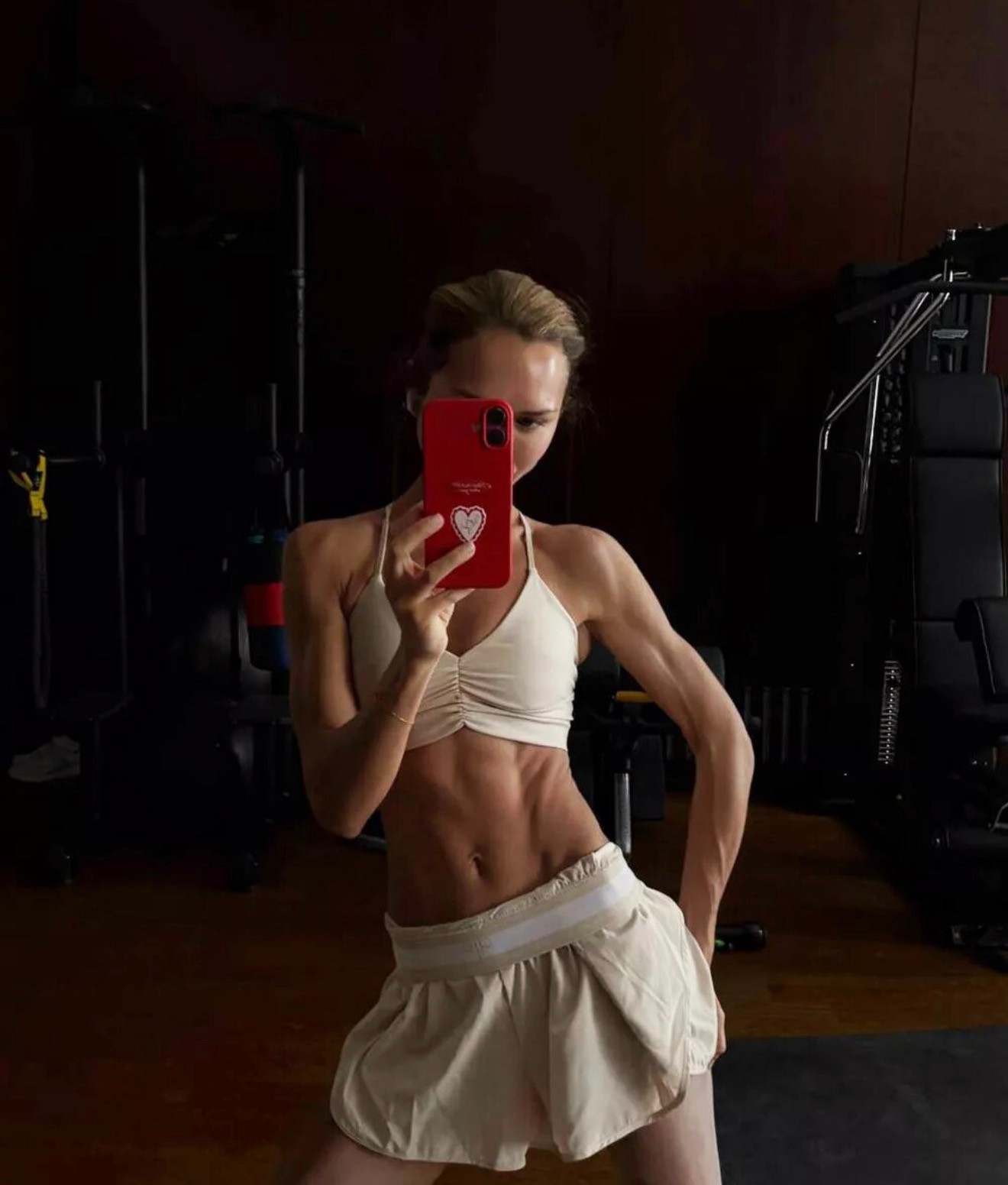 Стефания Маликова. Фото: Instagram (Запрещён в РФ) @steshamalikova