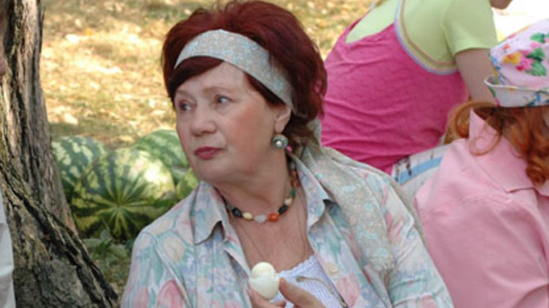 Галина Фёдорова. Скриншот: х/ф «Парижане»