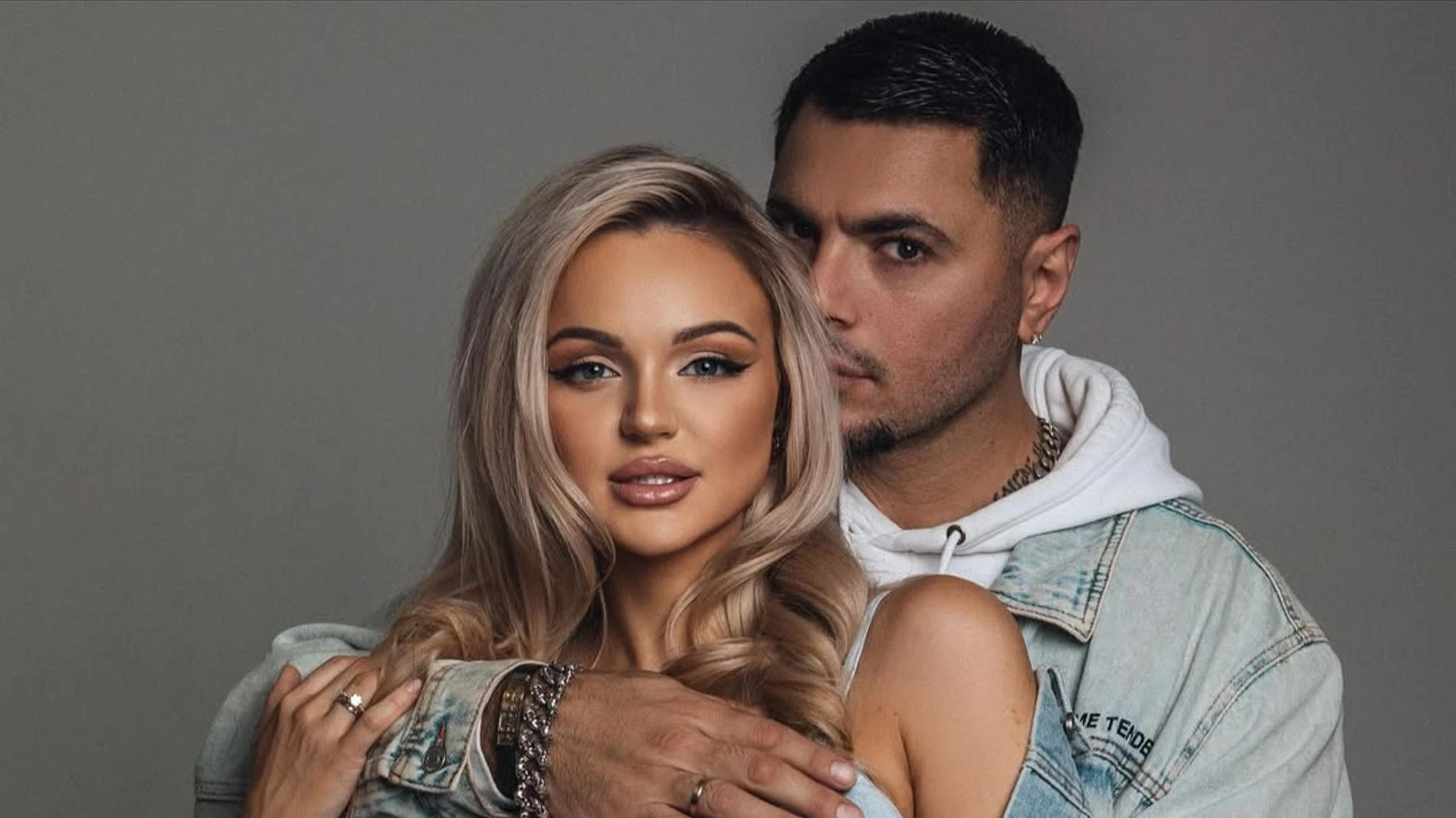 Птаха с супругой Ланой. Фото: Инстаграм (запрещён в РФ) @ptaharu_