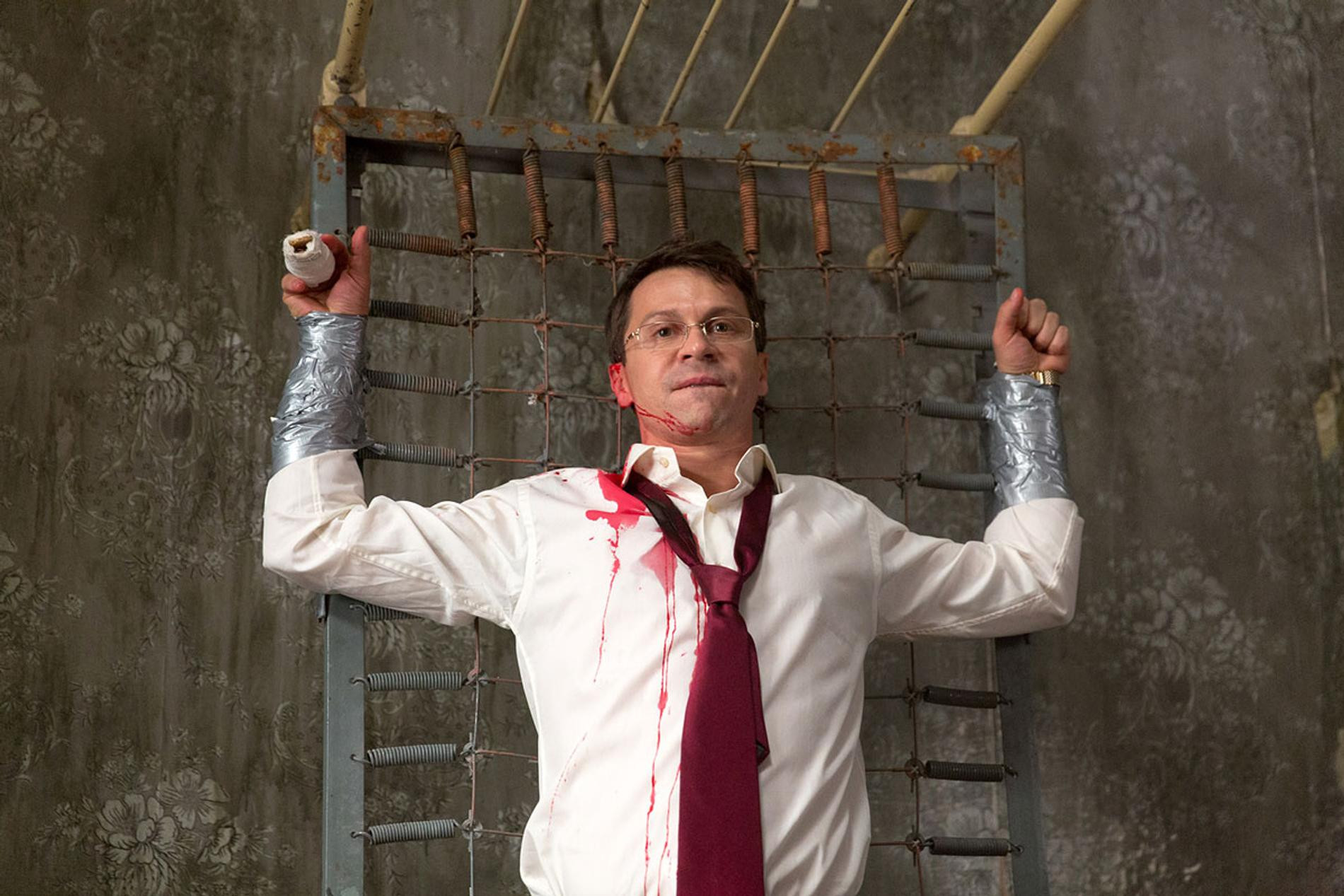 Кадр из сериала «Домашний арест»