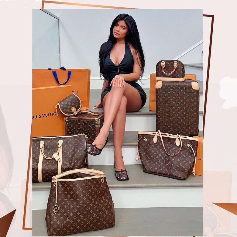 Кайли Дженнер. Фото: @curatedbusinesses