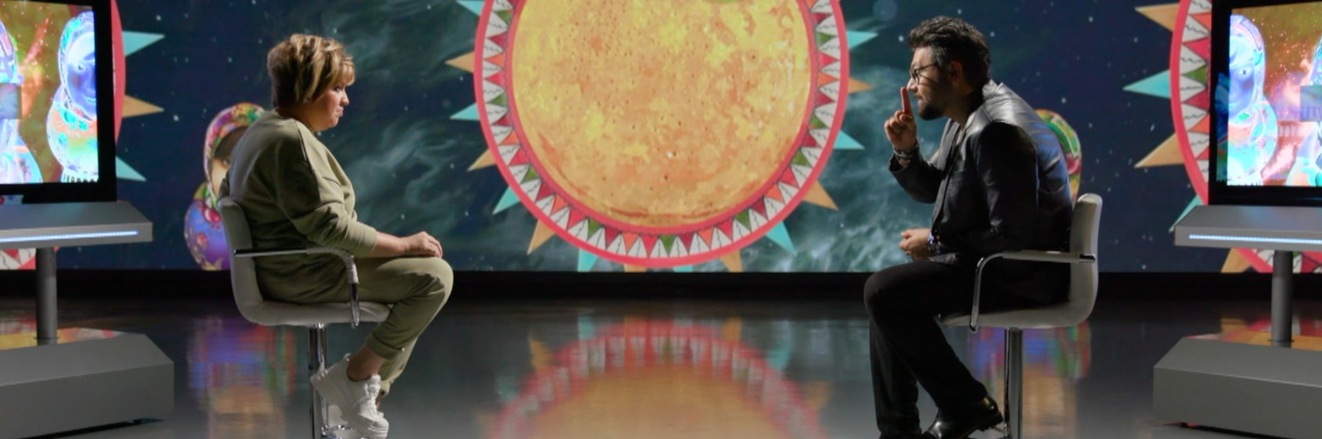 кадр из шоу