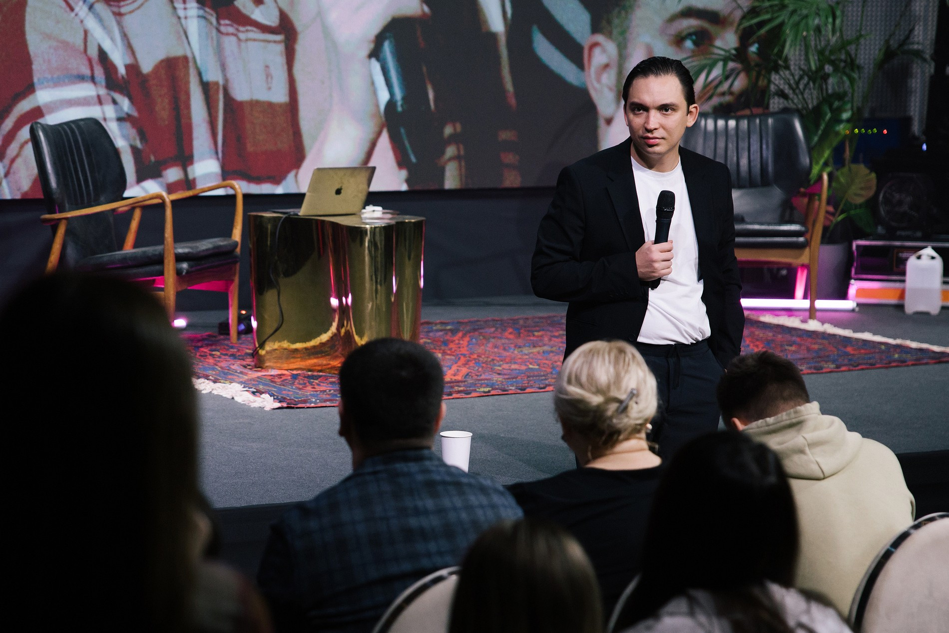 Фото: @samartsevanton_120