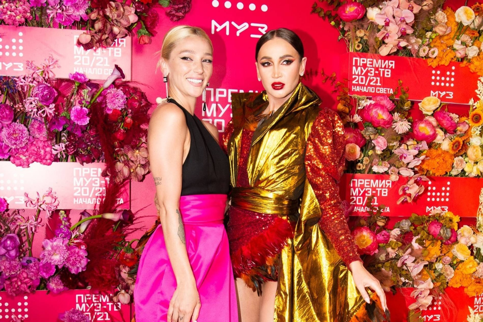 Анастасия Ивлеева и Ольга Бузова
Фото © Super.ru