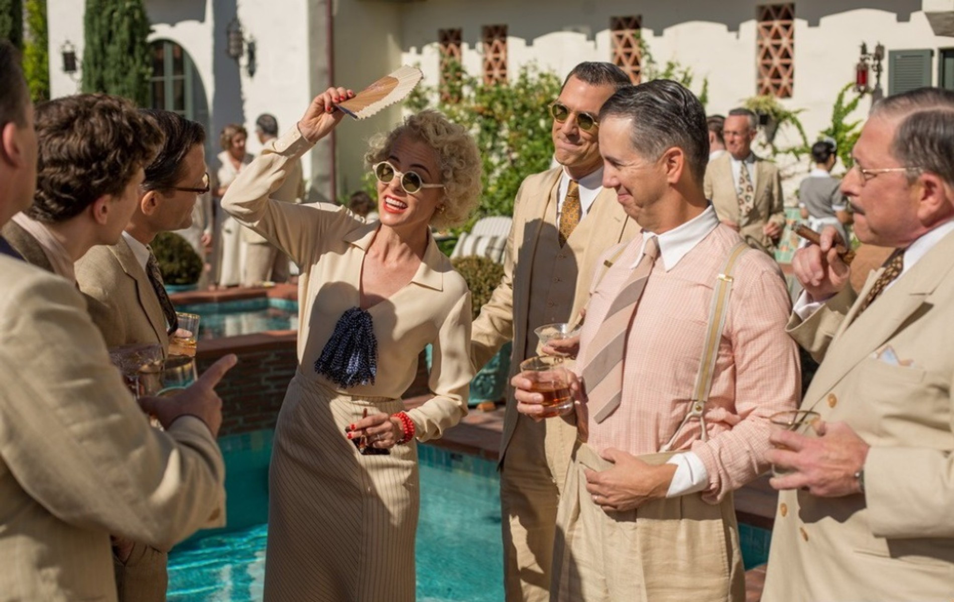 Кадр из фильма «Светская жизнь»