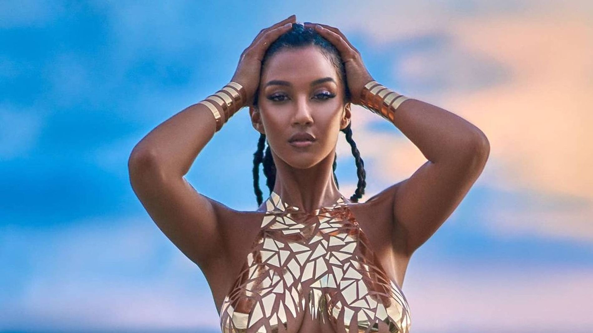 Фото: blacktapeproject.com