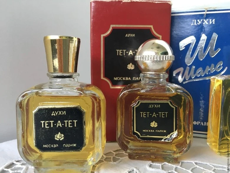 Духи «Тет-а-тет» в СССР. Источник: Pinterest