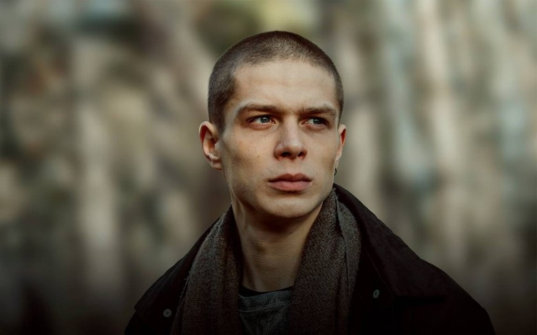 Глеб в сериале «Черная весна» Фото: START