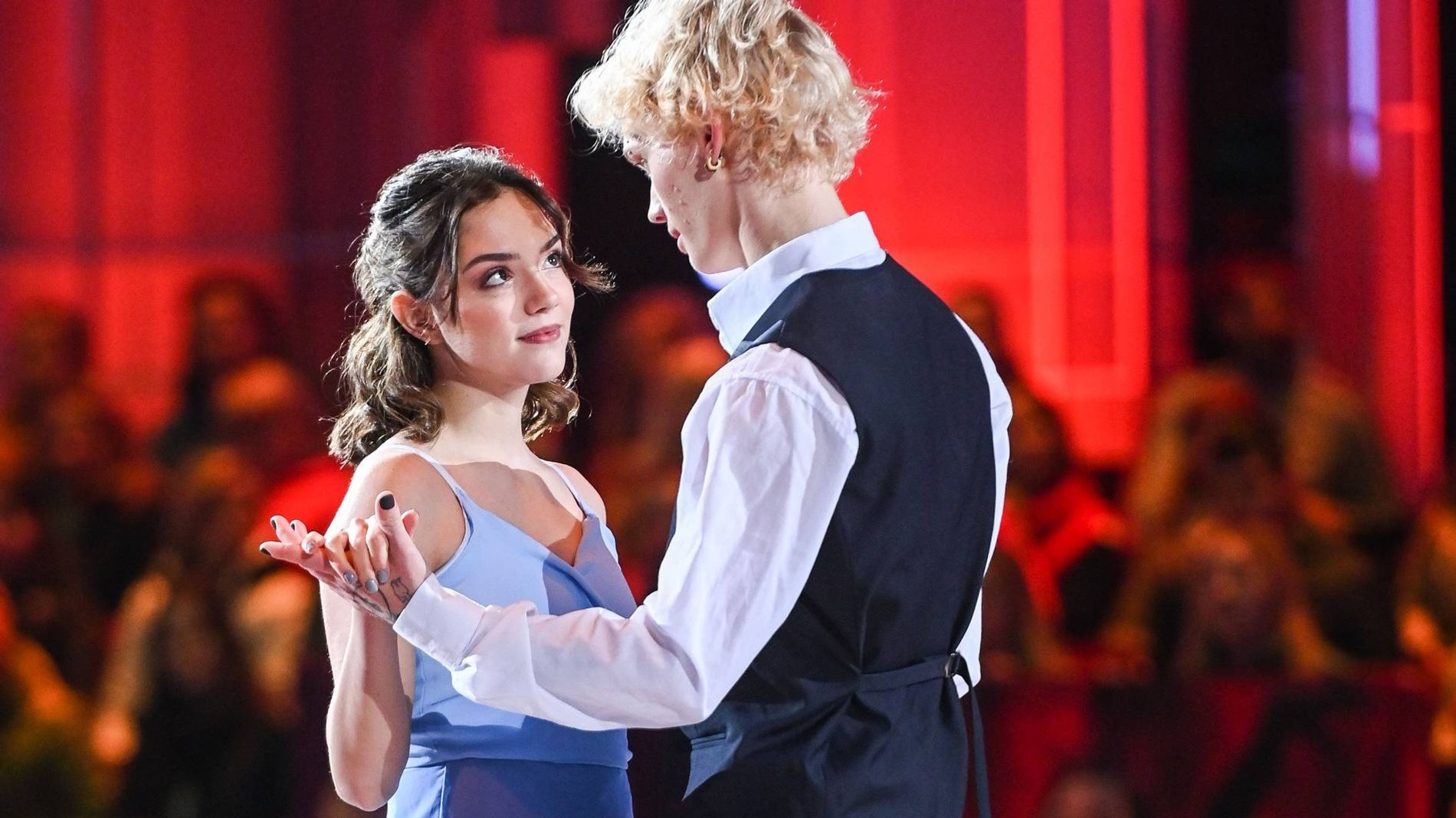 Даня Милохин и Женя Медведева
Фото: Super