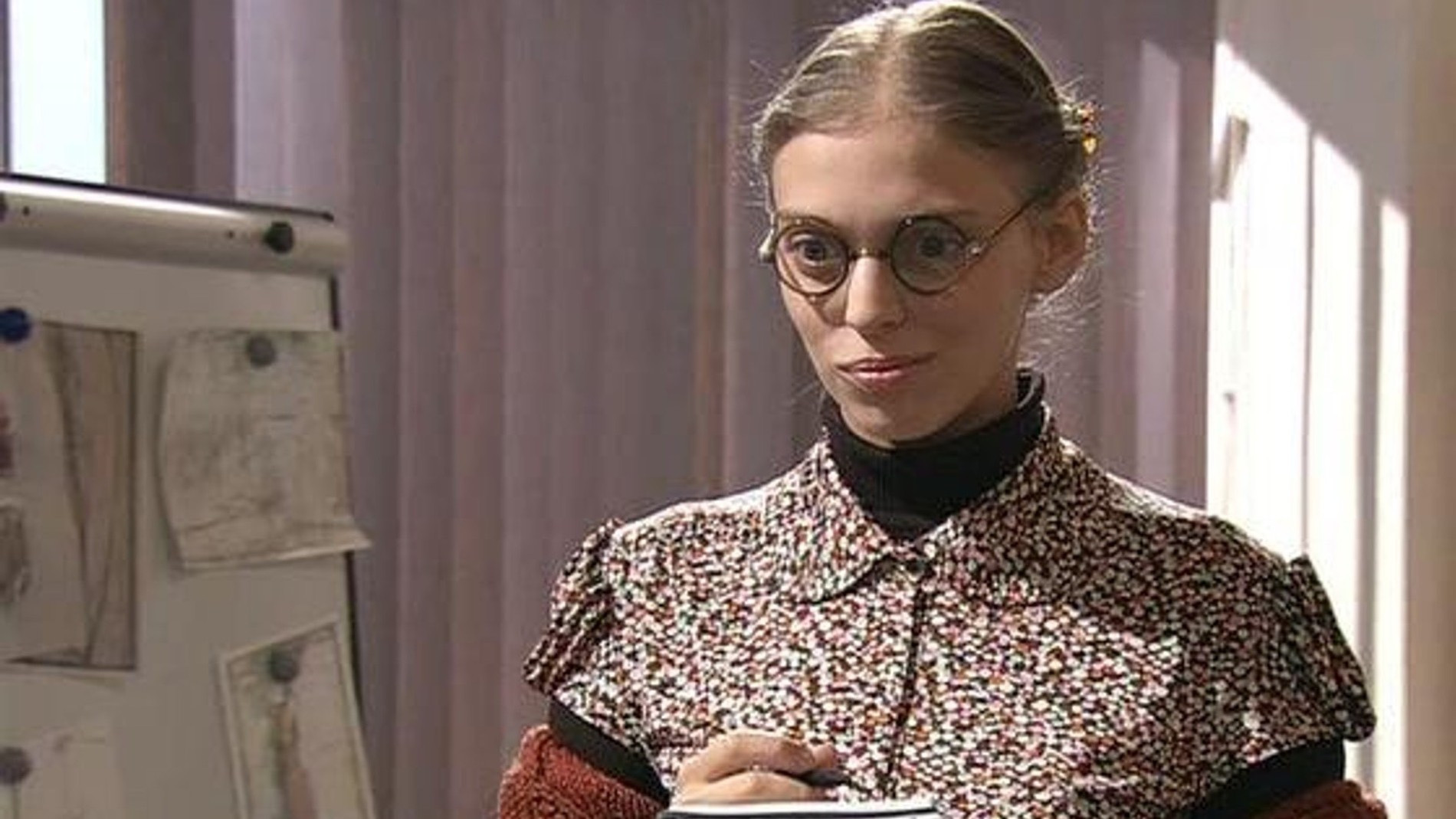 Нелли Уварова, кадр из сериала «Не родись красивой»