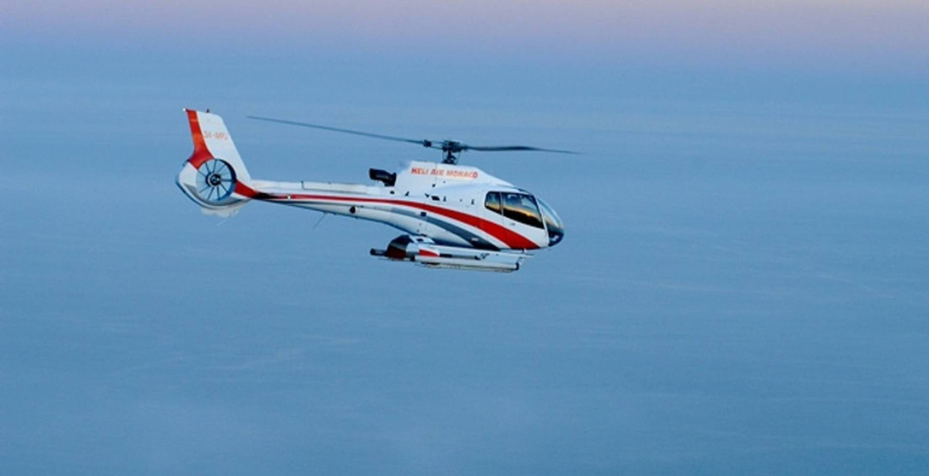 Вертолет Monac Air
Фото: Explorenicecotedazur.com