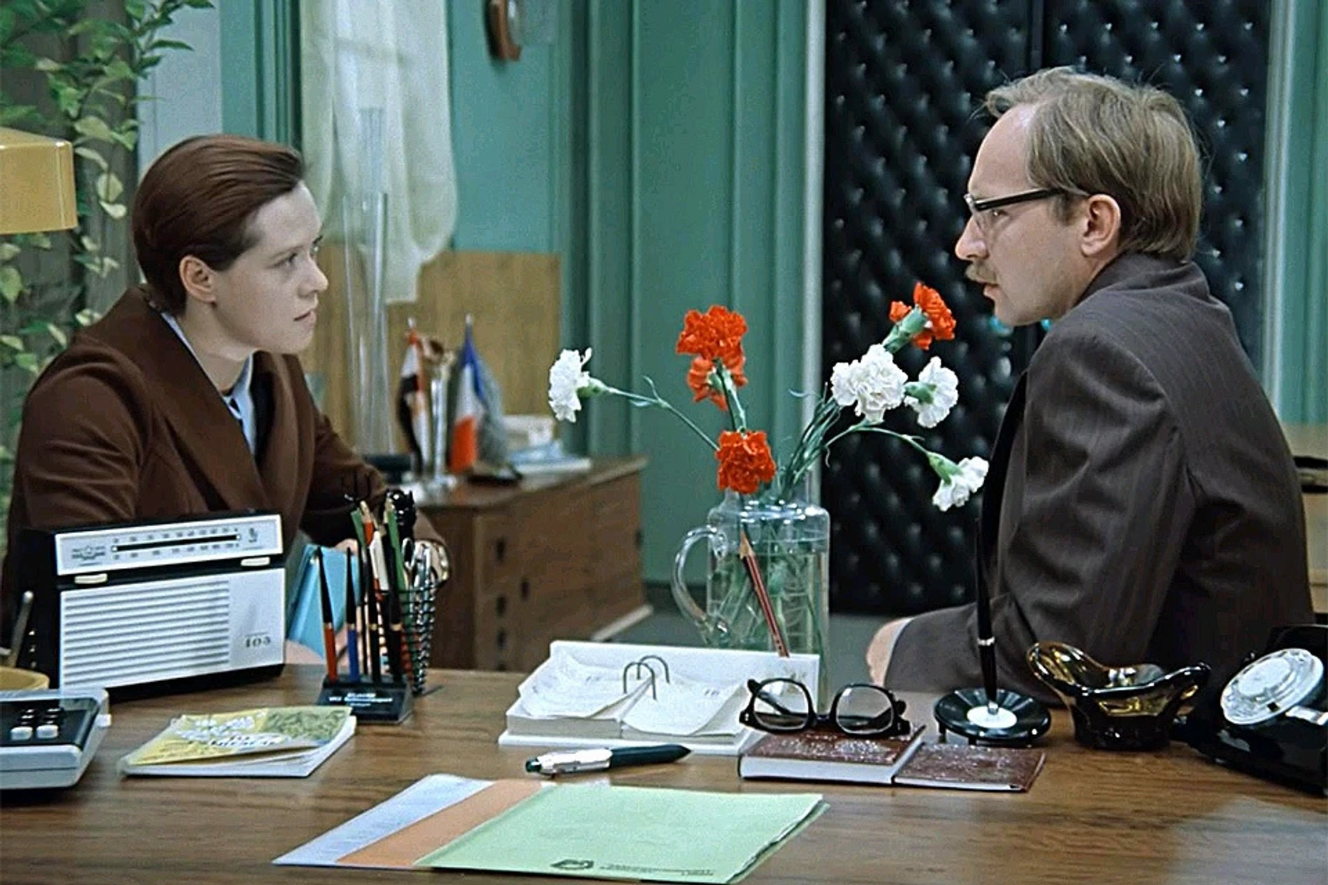 Кадр из фильма «Служебный роман»
Фото: kp.ru