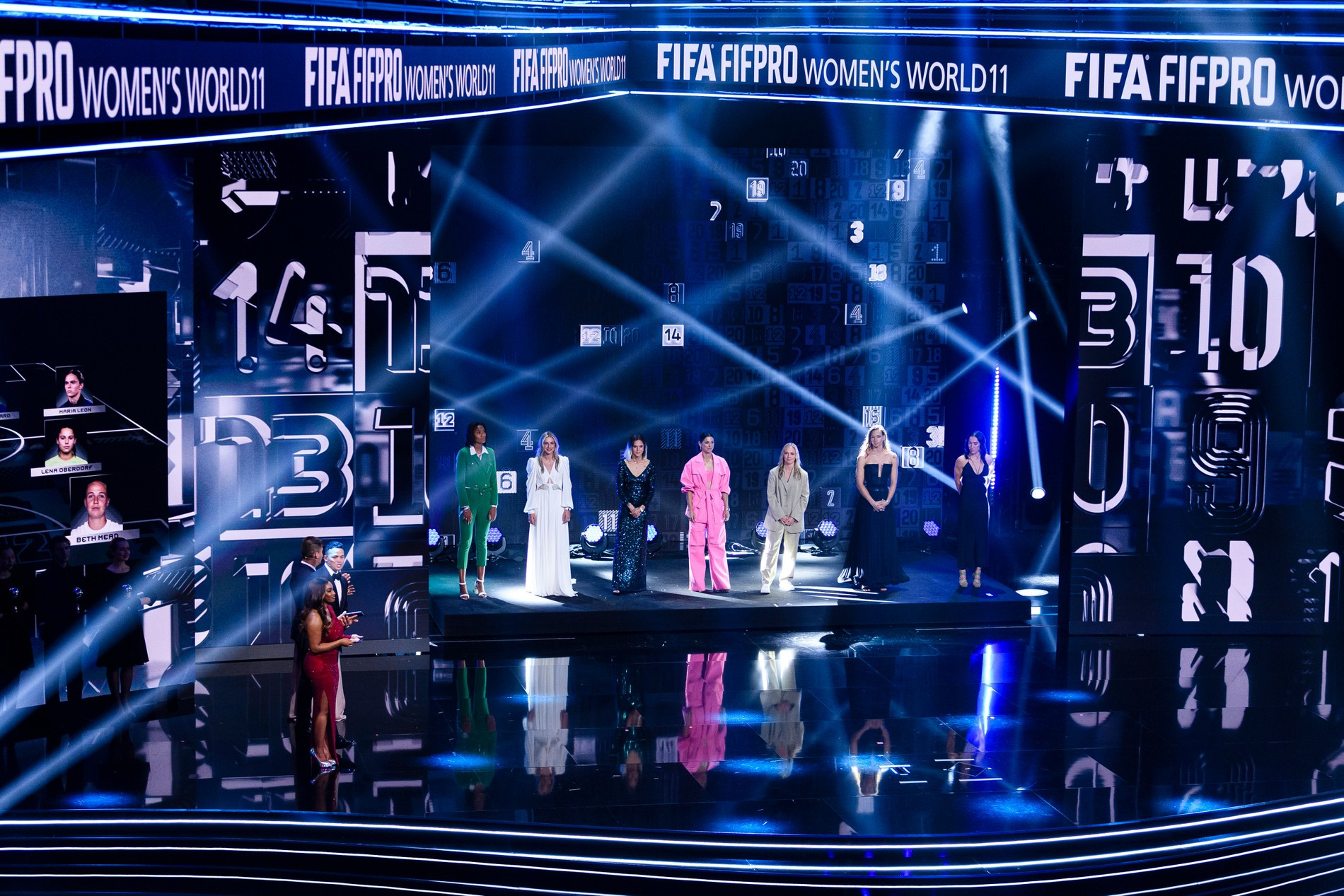 Церемония награждения ФИФА состоялась вчера поздно вечером в Париже
Фото: Getty Images