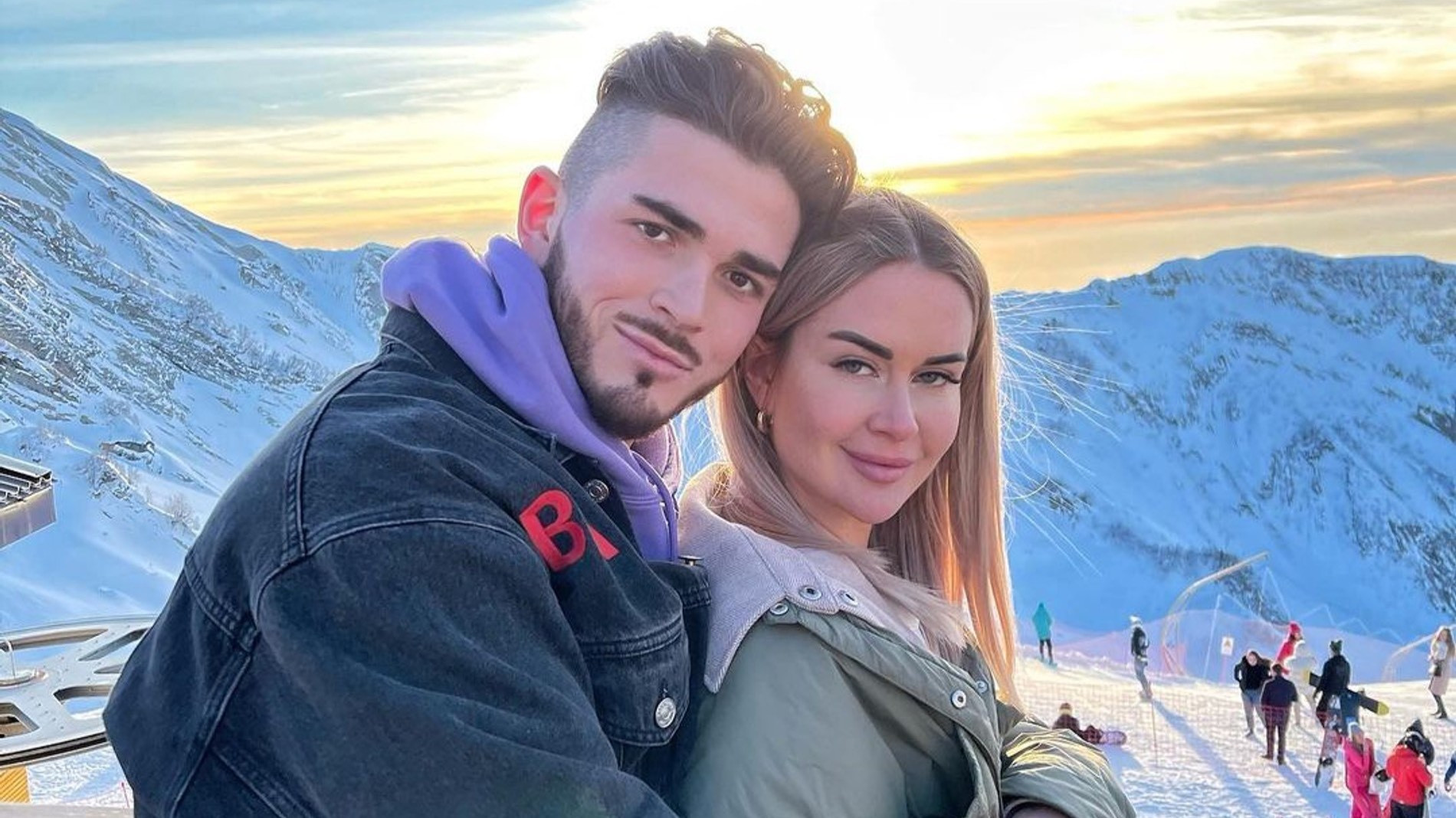 Роман Капаклы и Марина Африкантова
Фото: Инстаграм (запрещен в РФ) / @roman.kapa