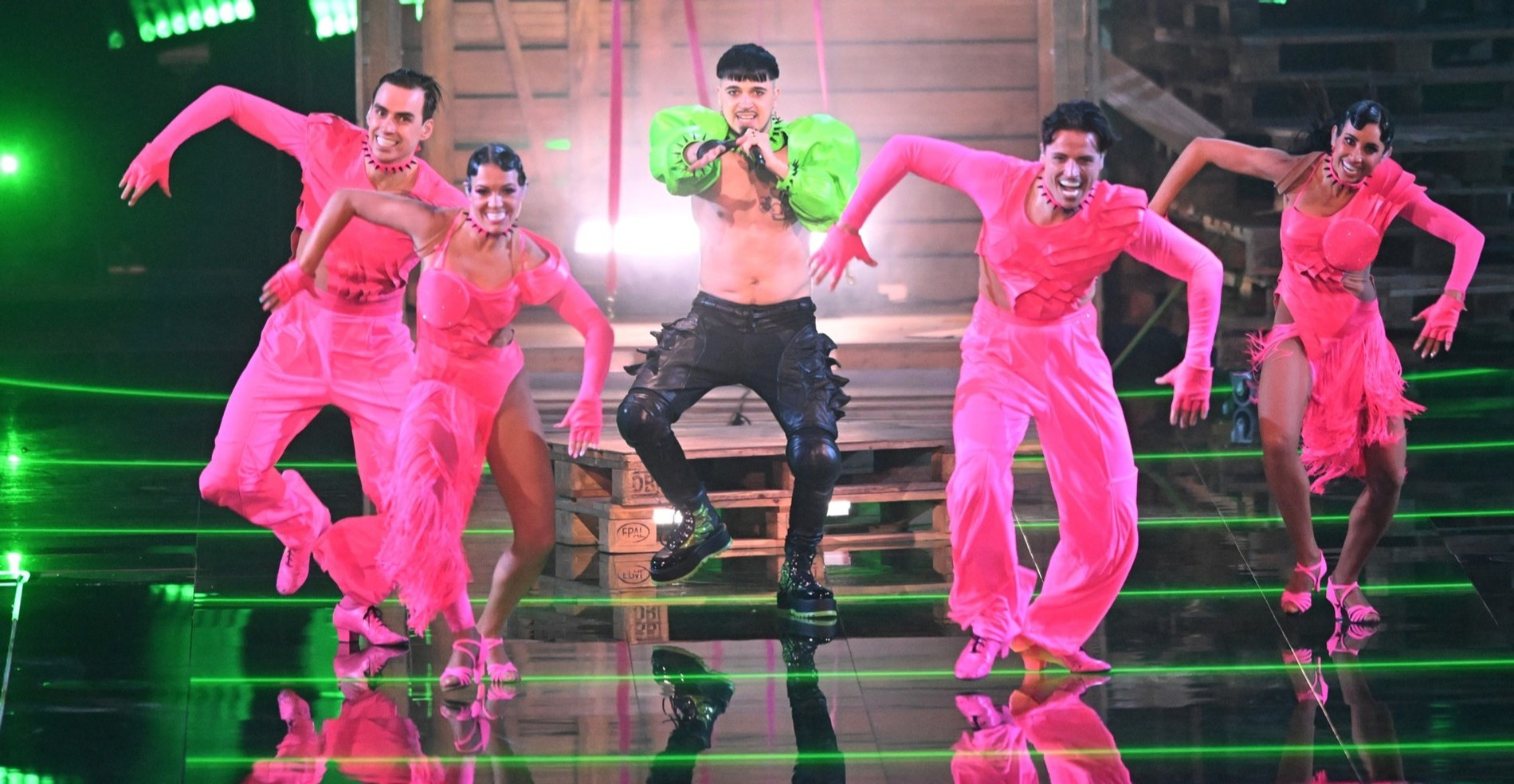 Выступление Käärijä на «Евровидении»
Фото: Getty Images