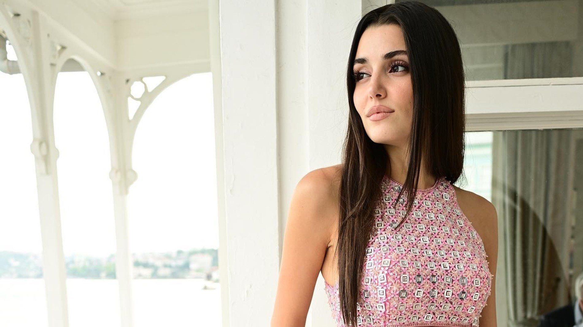 Ханде Эрчел
Фото: Инстаграм (запрещен в РФ) Ханде Эрчел