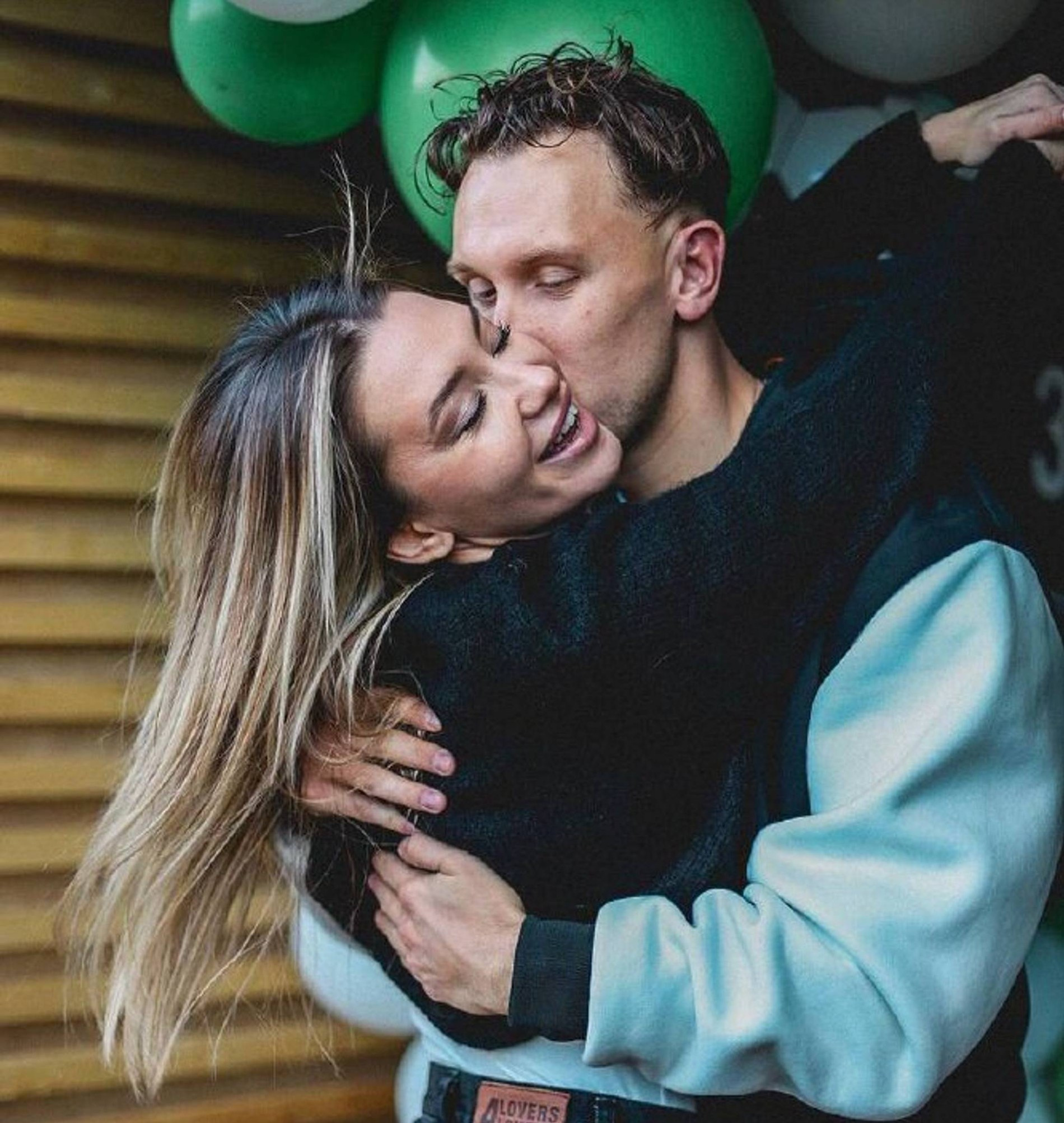 Мария Тарасова и T-killah
Фото: Инстаграм (запрещен в РФ) @mariakakdela