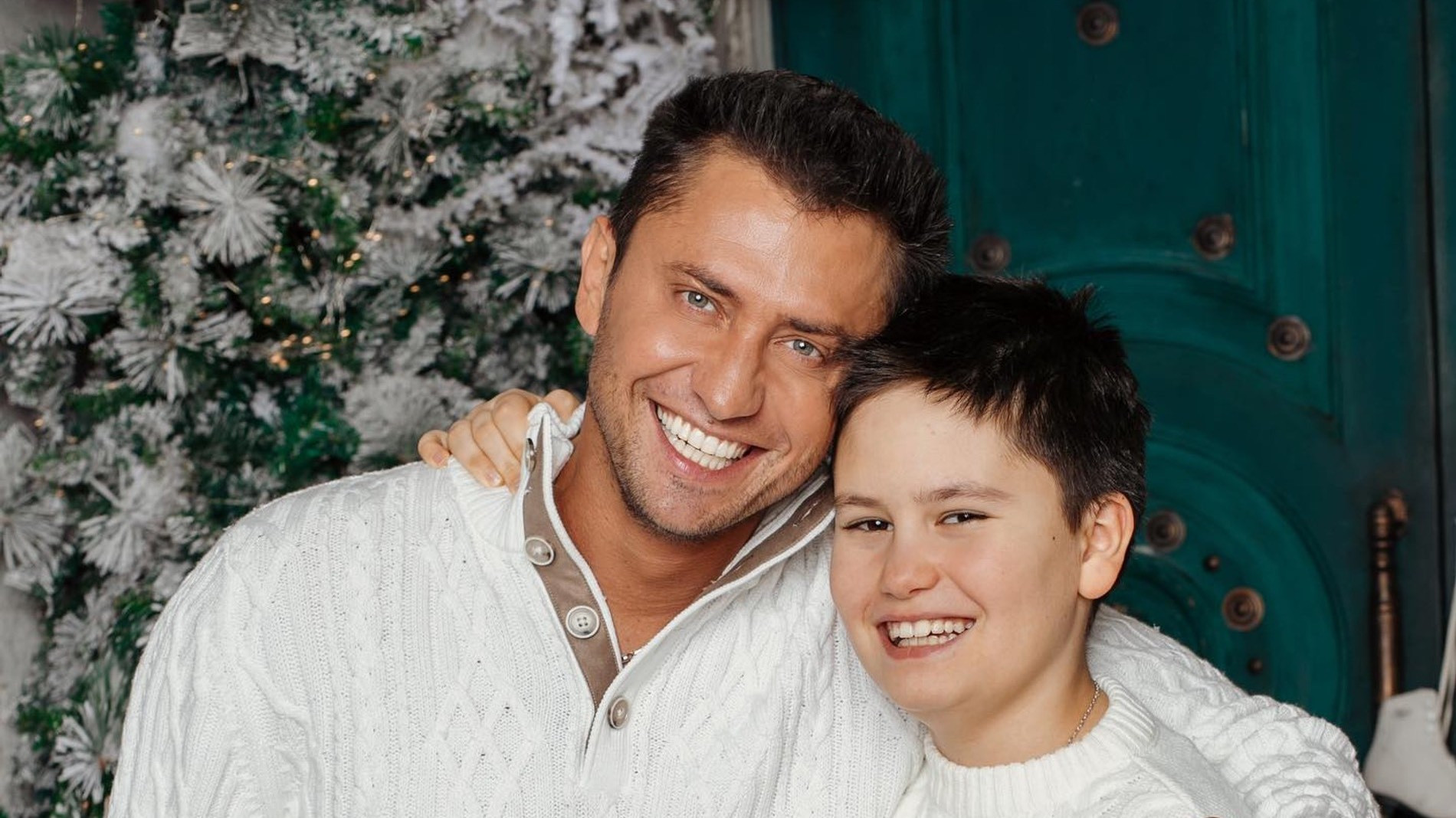 Павел Прилучный с сыном Тимофеем. Фото: Инстаграм* / @bugevuge