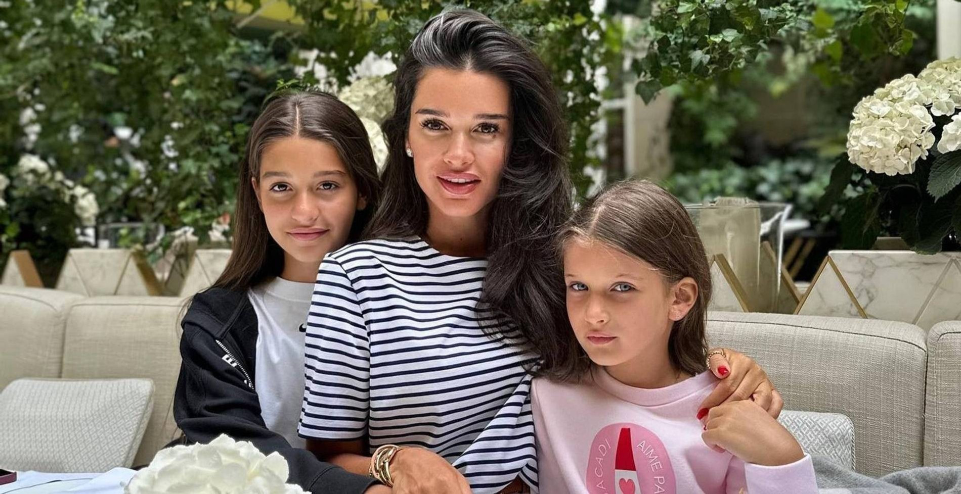 Ксения Бородина с дочерьми. Фото: Инстаграм* @borodylia
