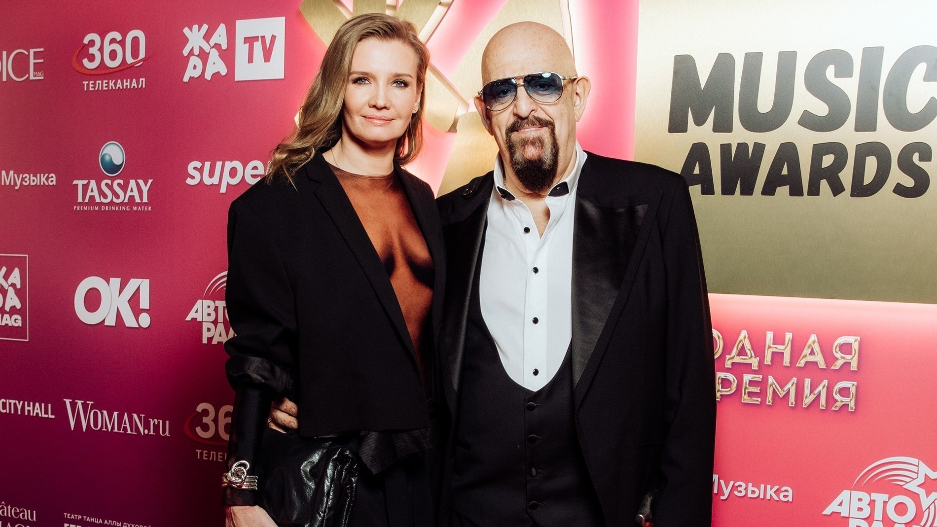 Михаил Шуфутинский и Светлана Юразова. Фото: пресс-служба телеканала «Жара»