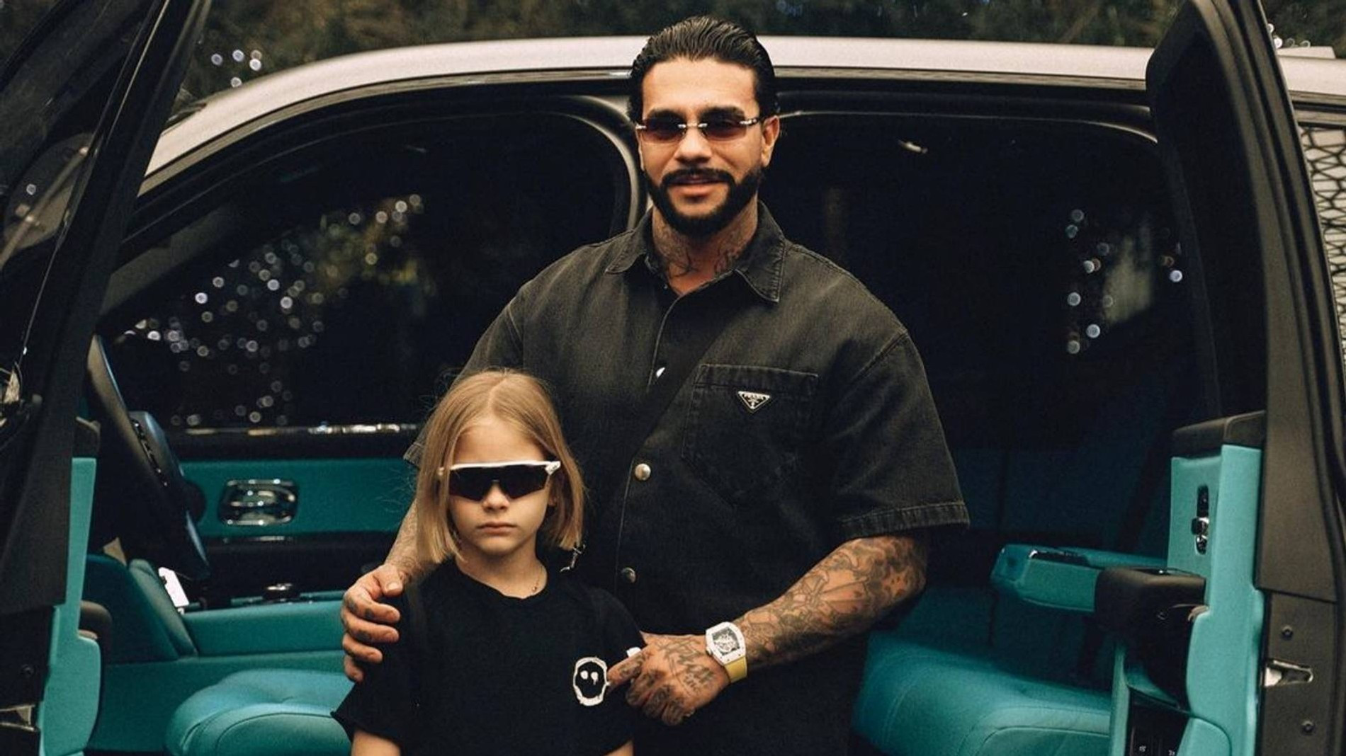 Тимати с дочерью Алисой. Фото: Инстаграм* @timatiofficial