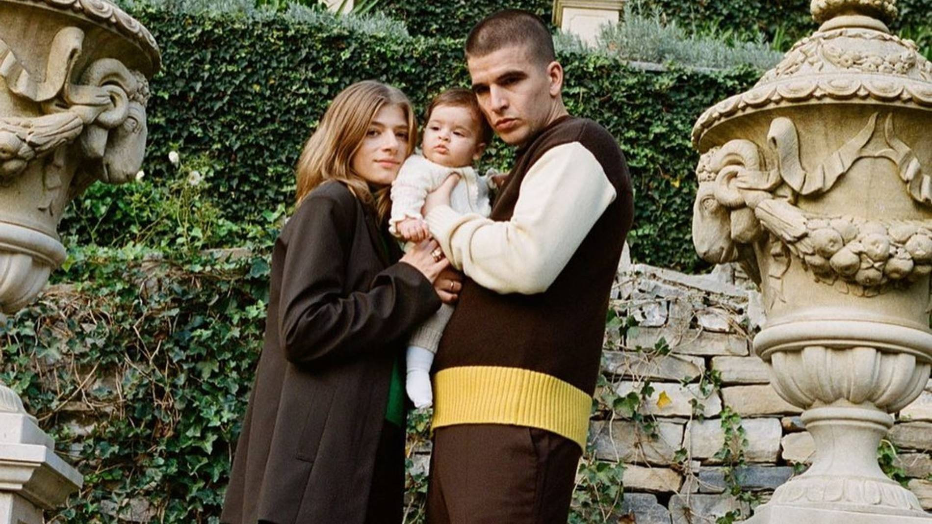 Саша Новикова с мужем Федуком и дочерью Ниной. Фото: Инстаграм (запрещен в РФ) @howtosasha