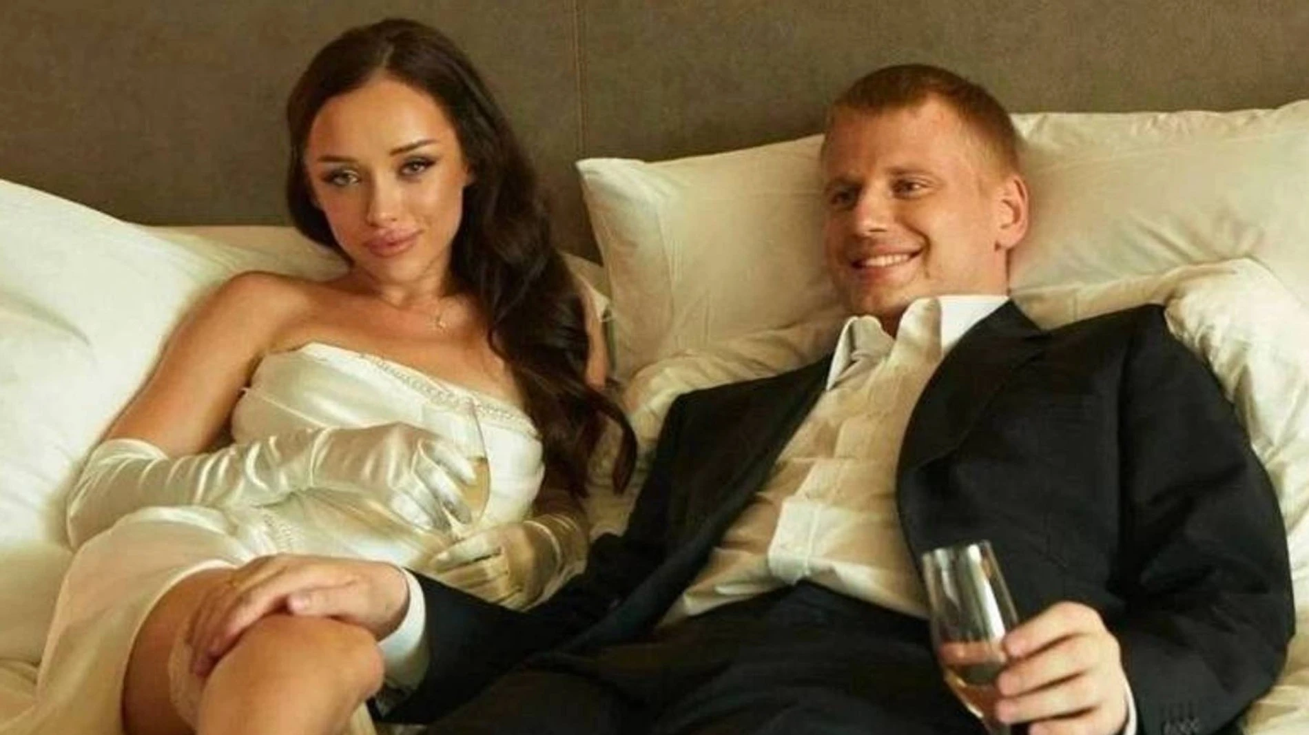 Юлия Шашкова и Слава Комиссаренко. Фото: Инстаграм* @slavakomissarenko