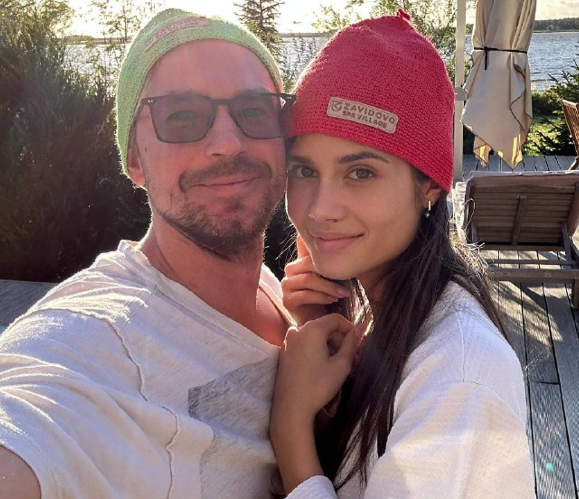 Александр Петров с женой Викторией. Фото: Инстаграм (запрещен в РФ) @actorsashapetrov