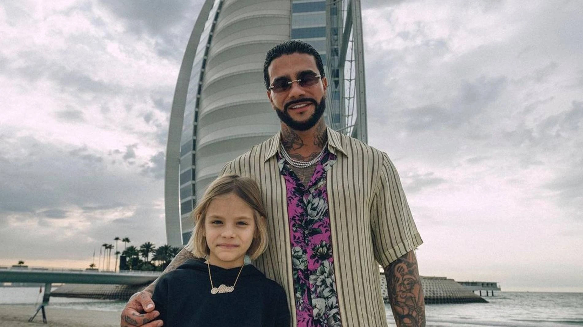 Тимати с дочерью Алисой. Фото: Инстаграм (запрещен в РФ) @timatiofficial