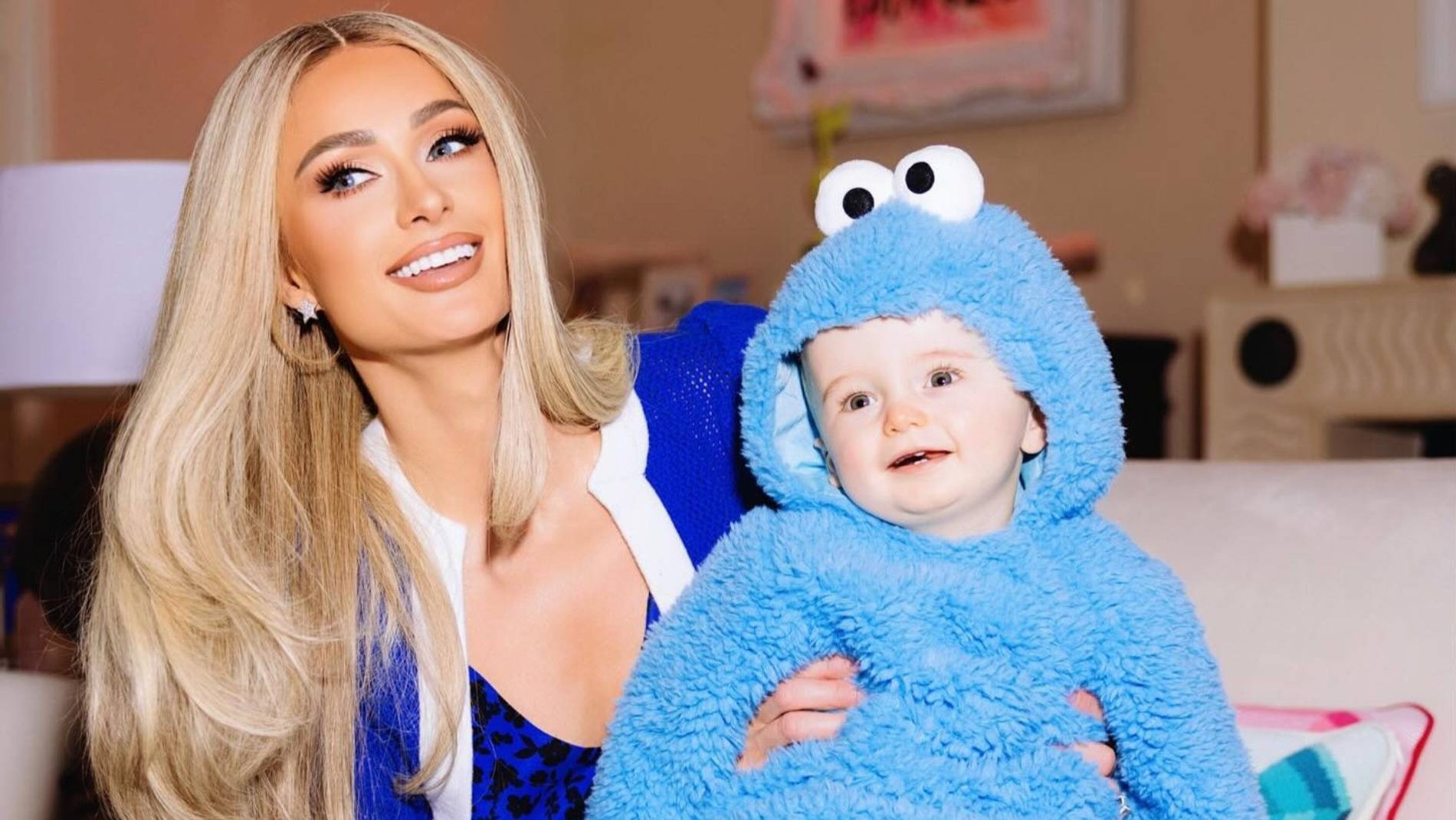 Пэрис Хилтон с сыном Фениксом. Фото: Инстаграм (запрещен в РФ) @parishilton